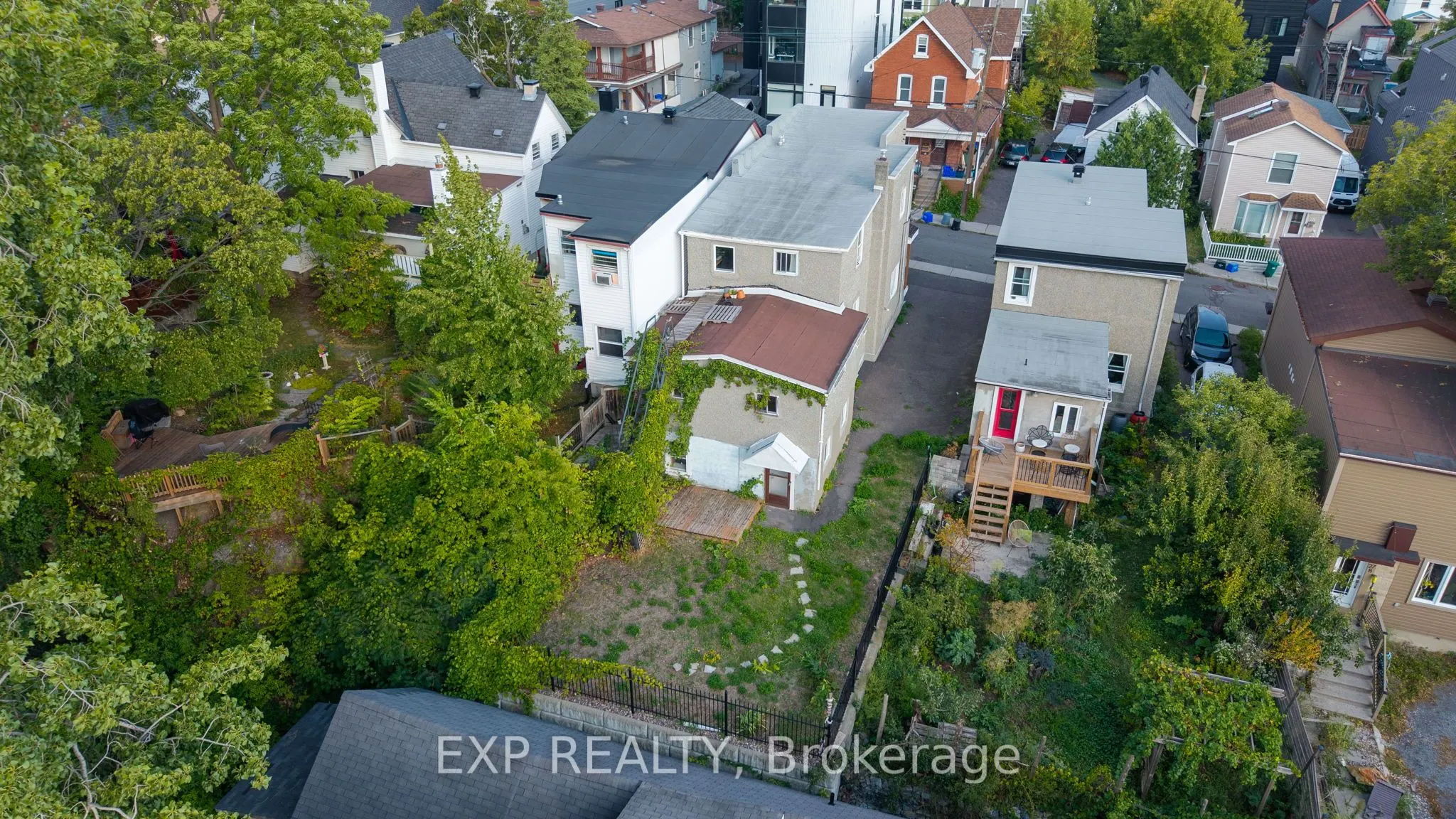 23 Lowrey Street
