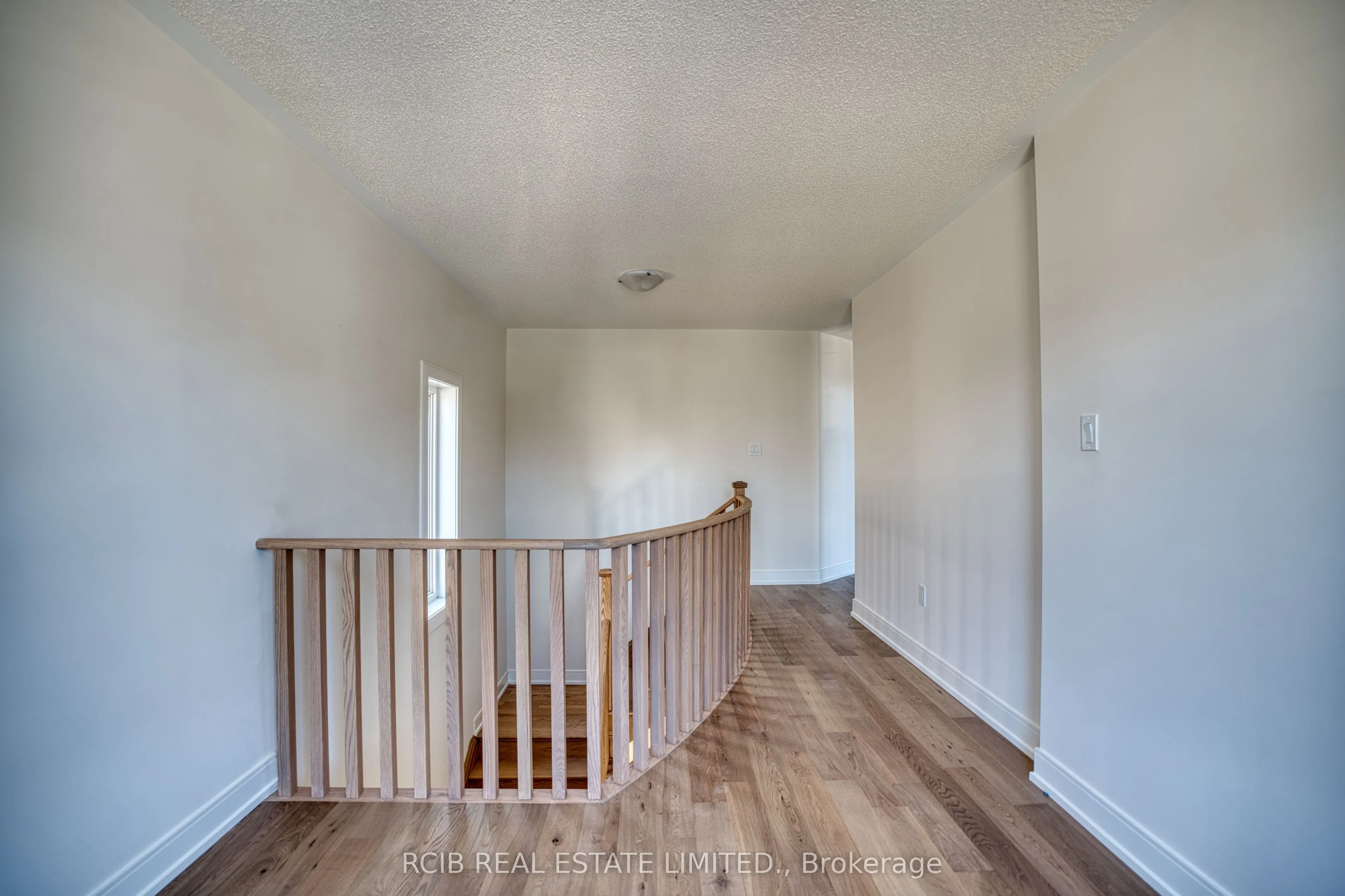 20 Stanley Leitch Drive