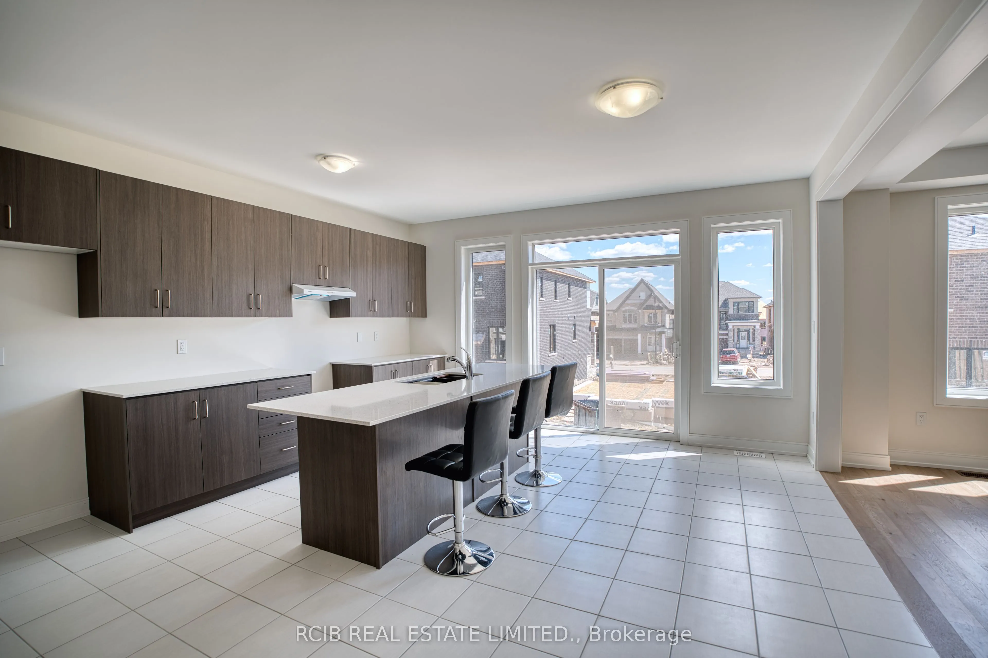 20 Stanley Leitch Drive
