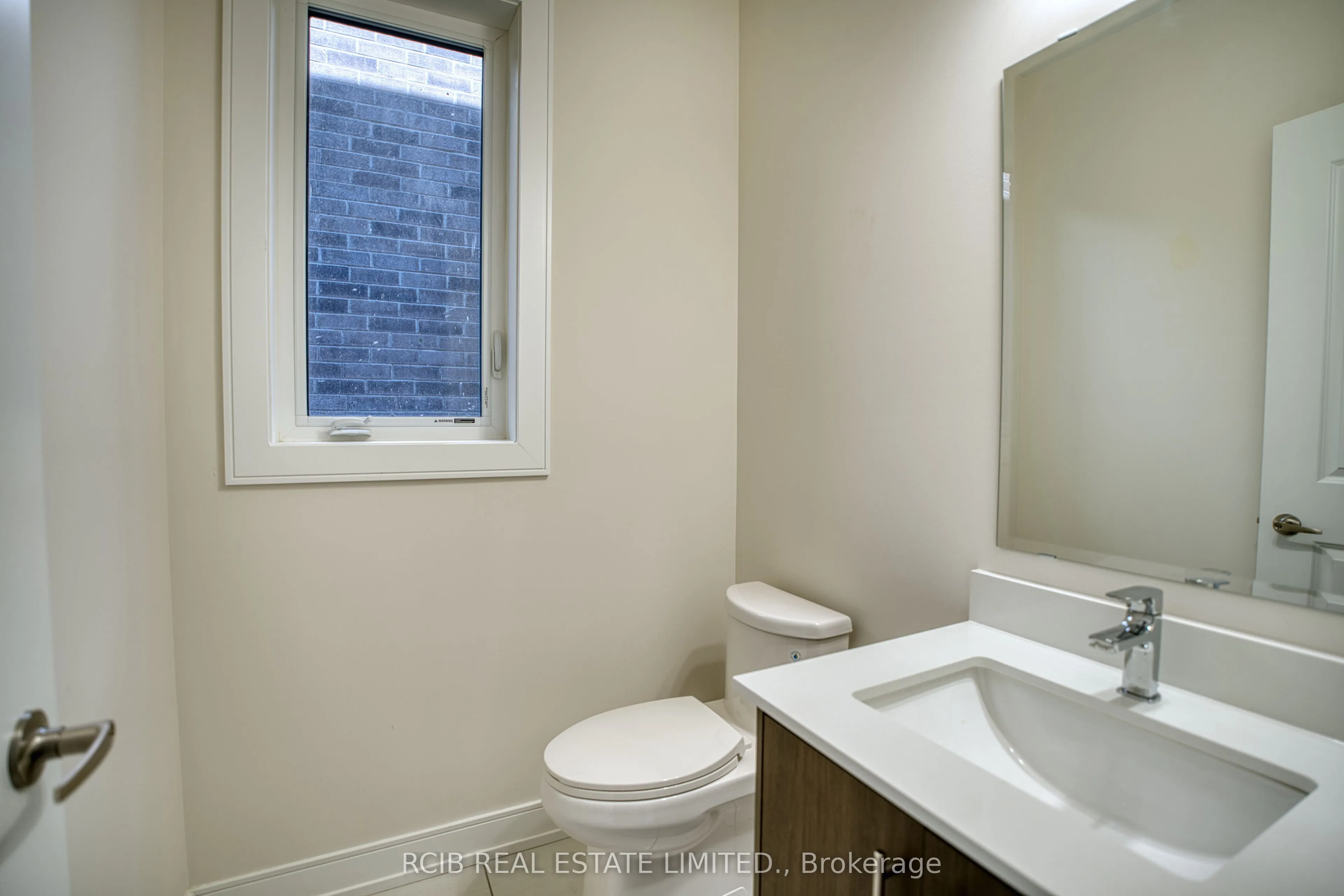 20 Stanley Leitch Drive