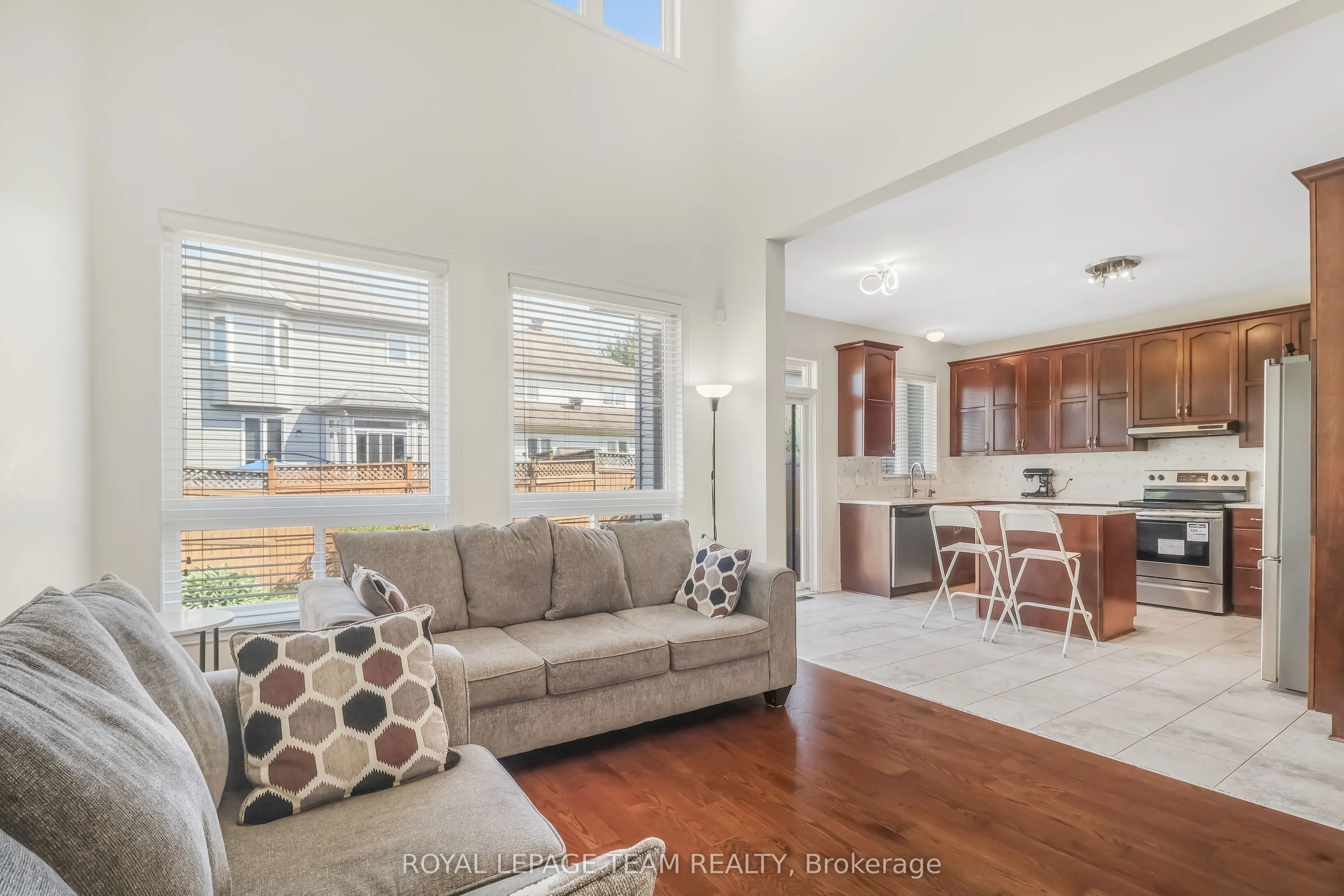 204 Applecross Crescent