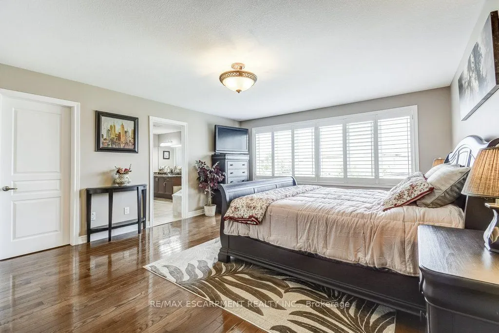33 Lockman Drive