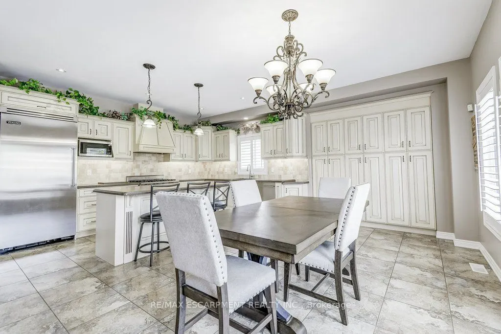 33 Lockman Drive