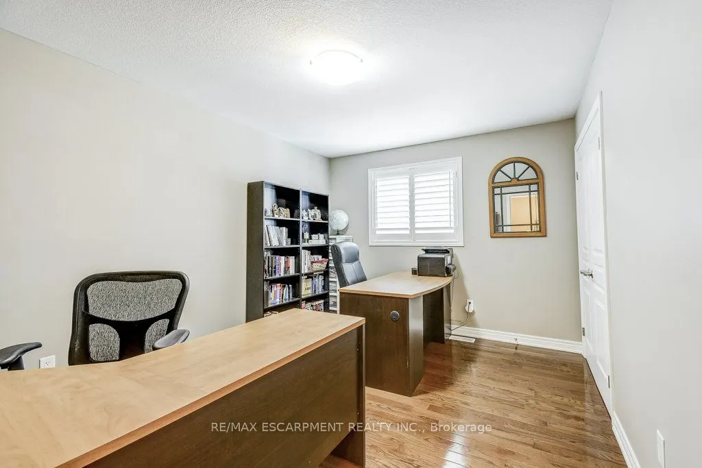 33 Lockman Drive
