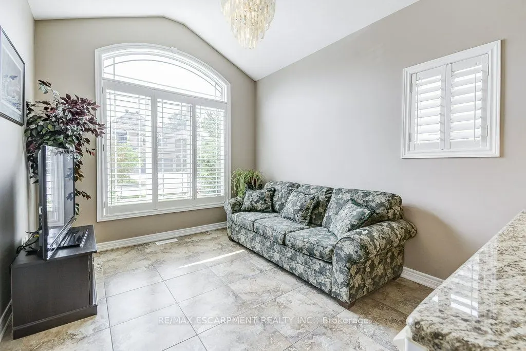 33 Lockman Drive