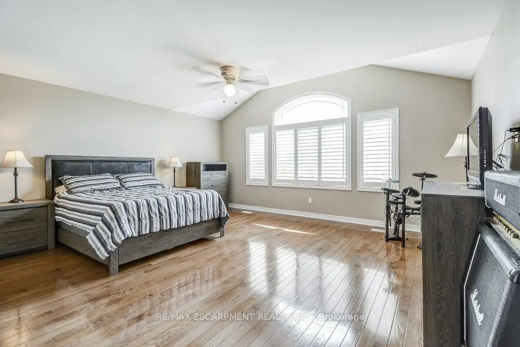 33 Lockman Drive
