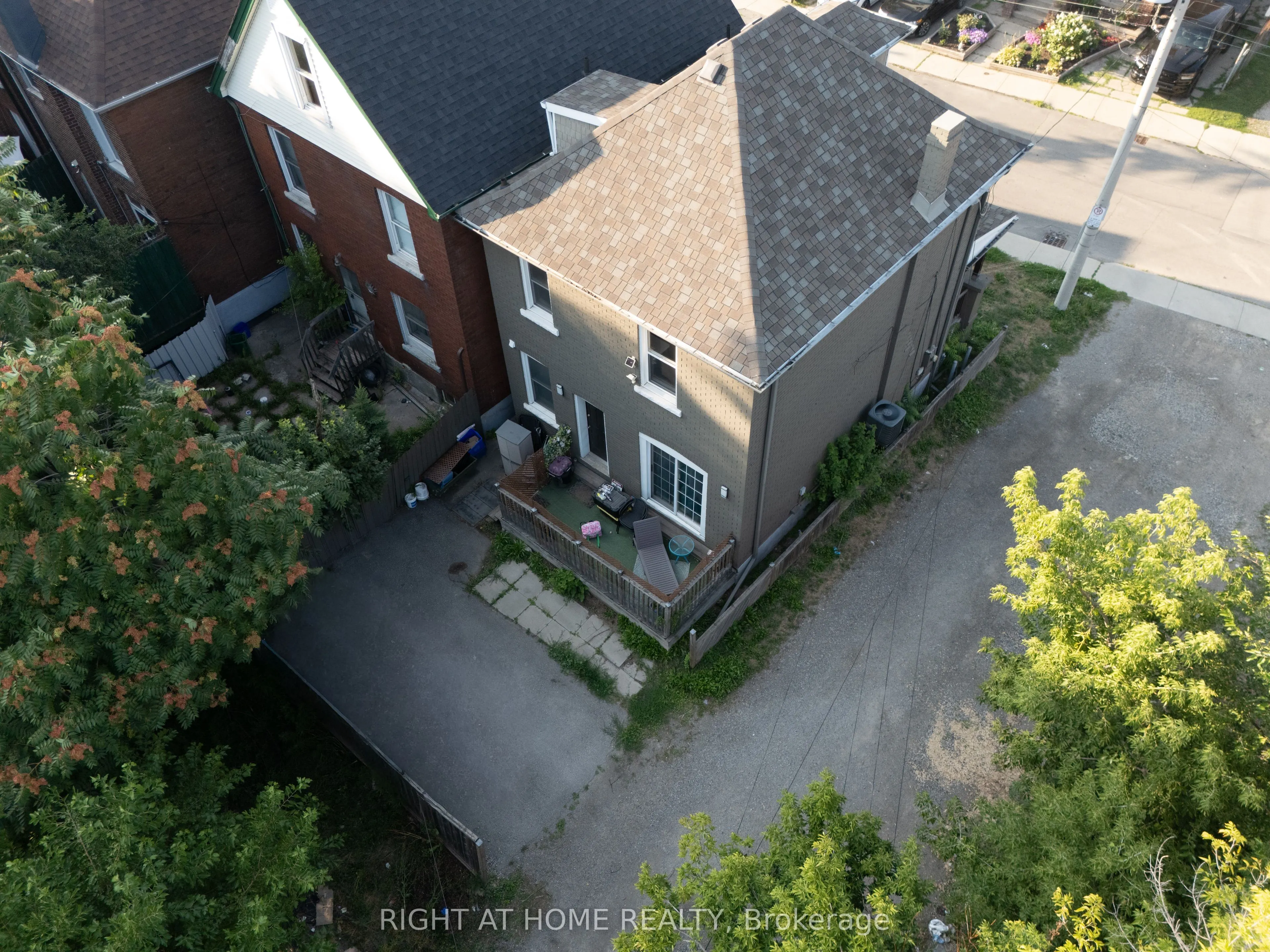 50 Somerset Avenue
