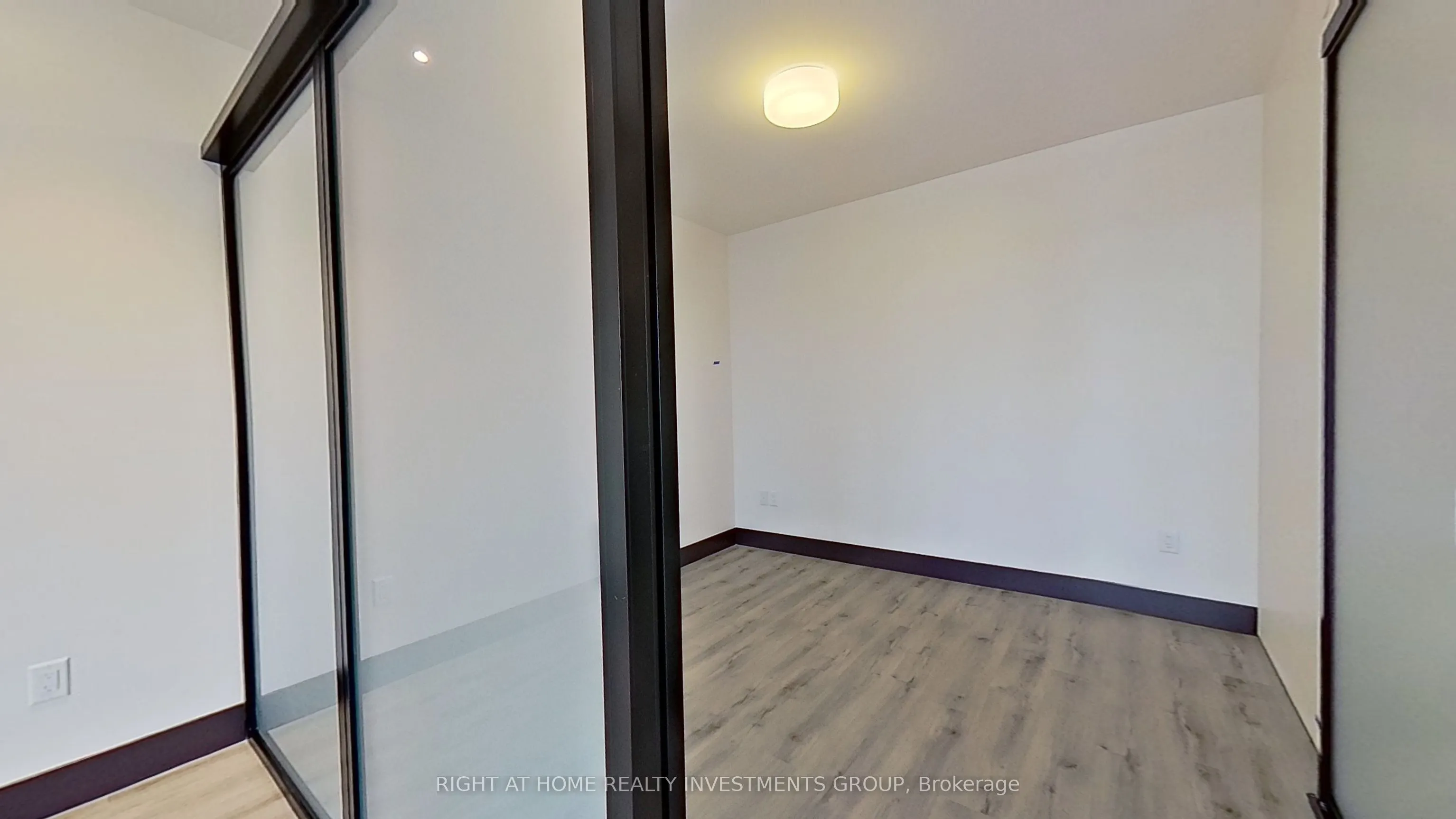 121 King Street E, #506