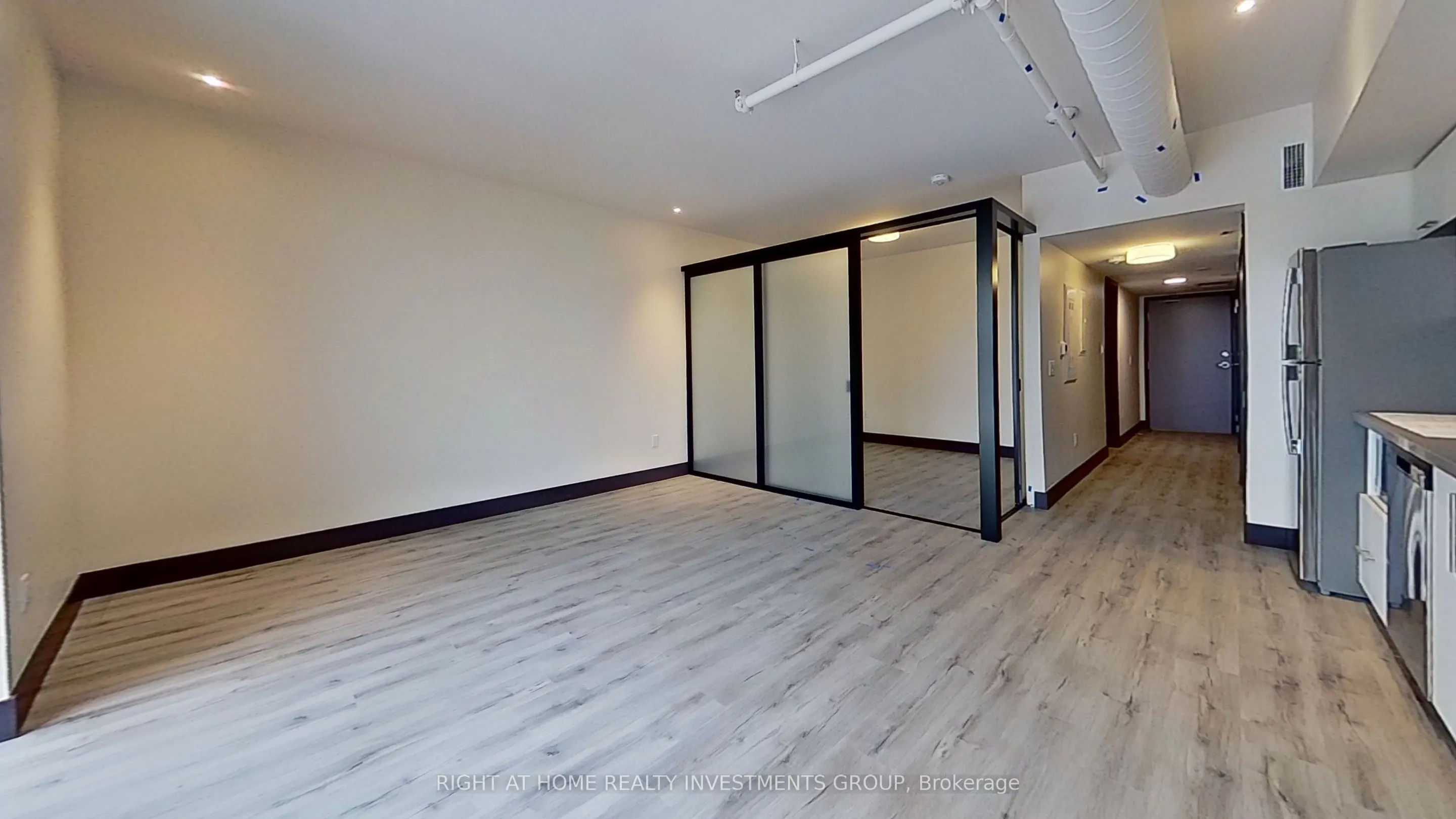 121 King Street E, #506