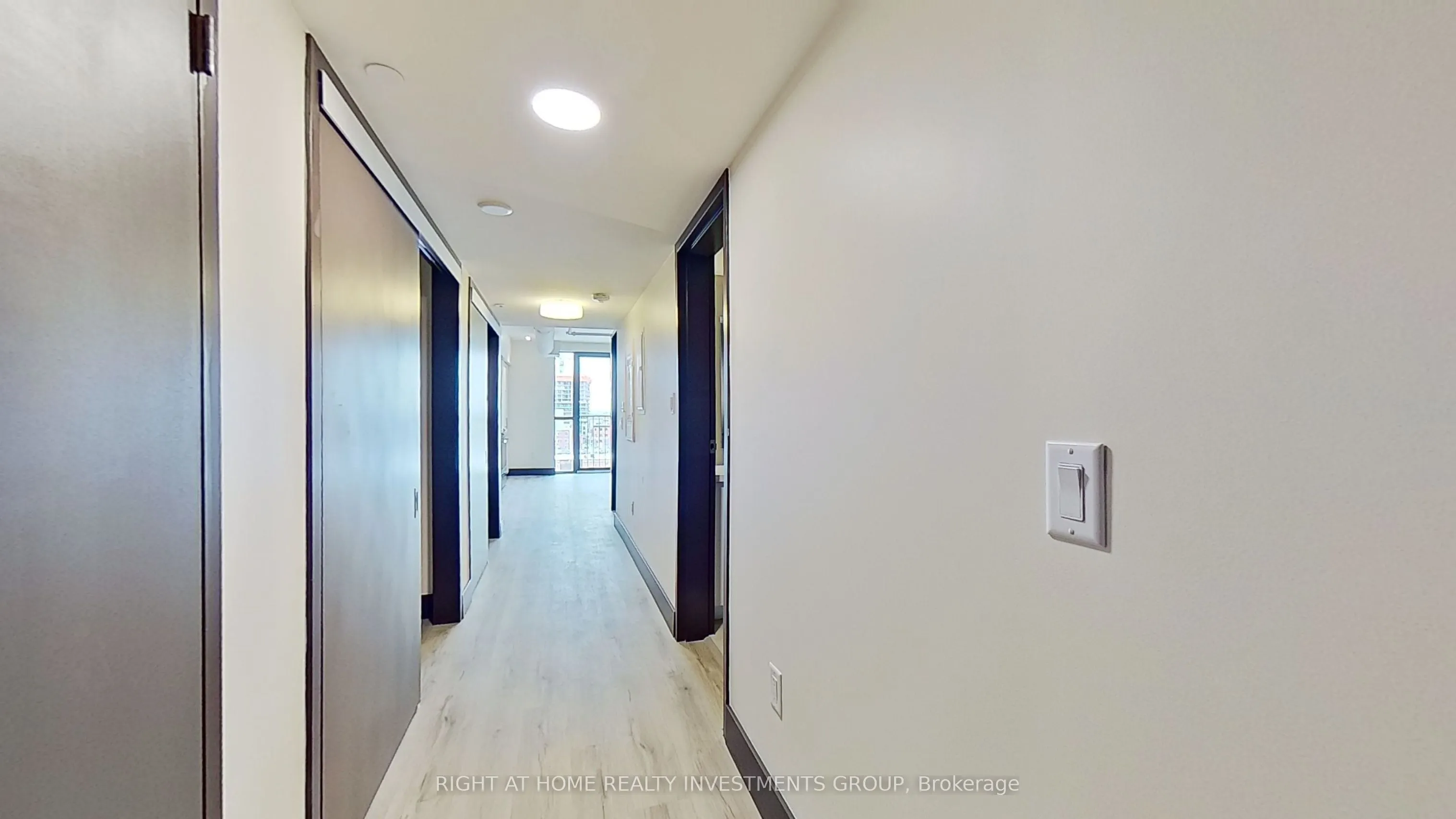 121 King Street E, #506