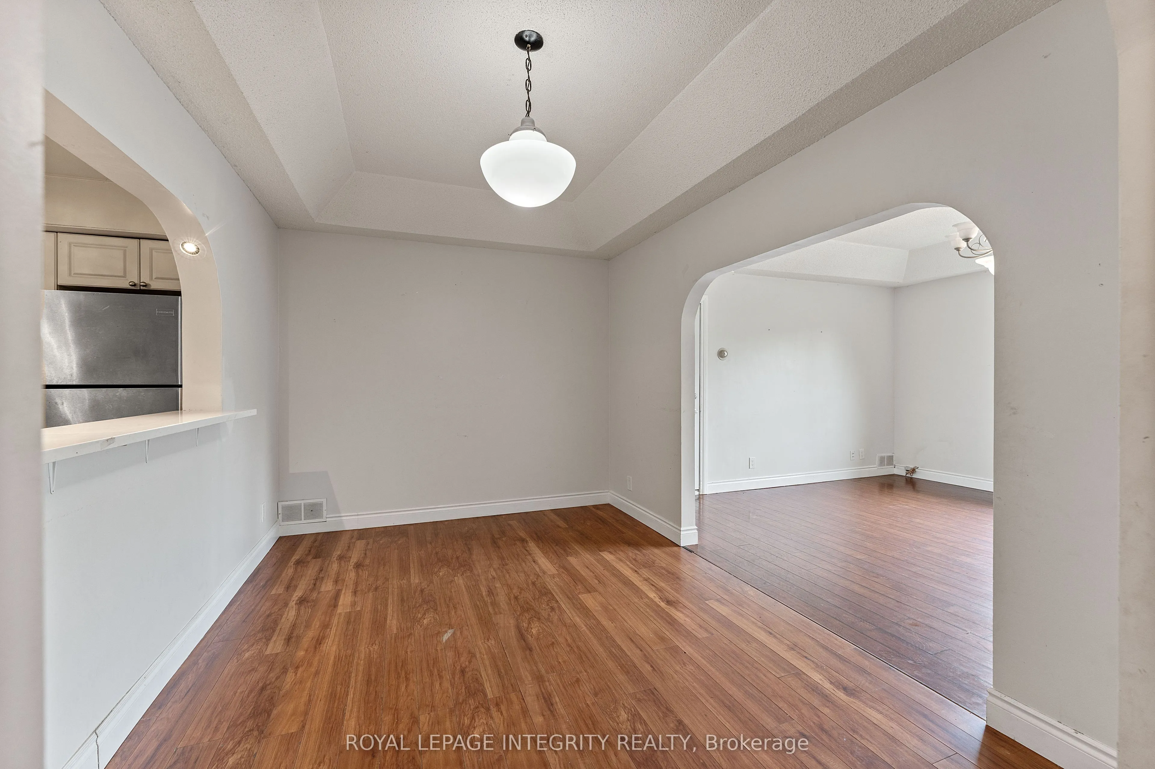 3823 Drouin Road