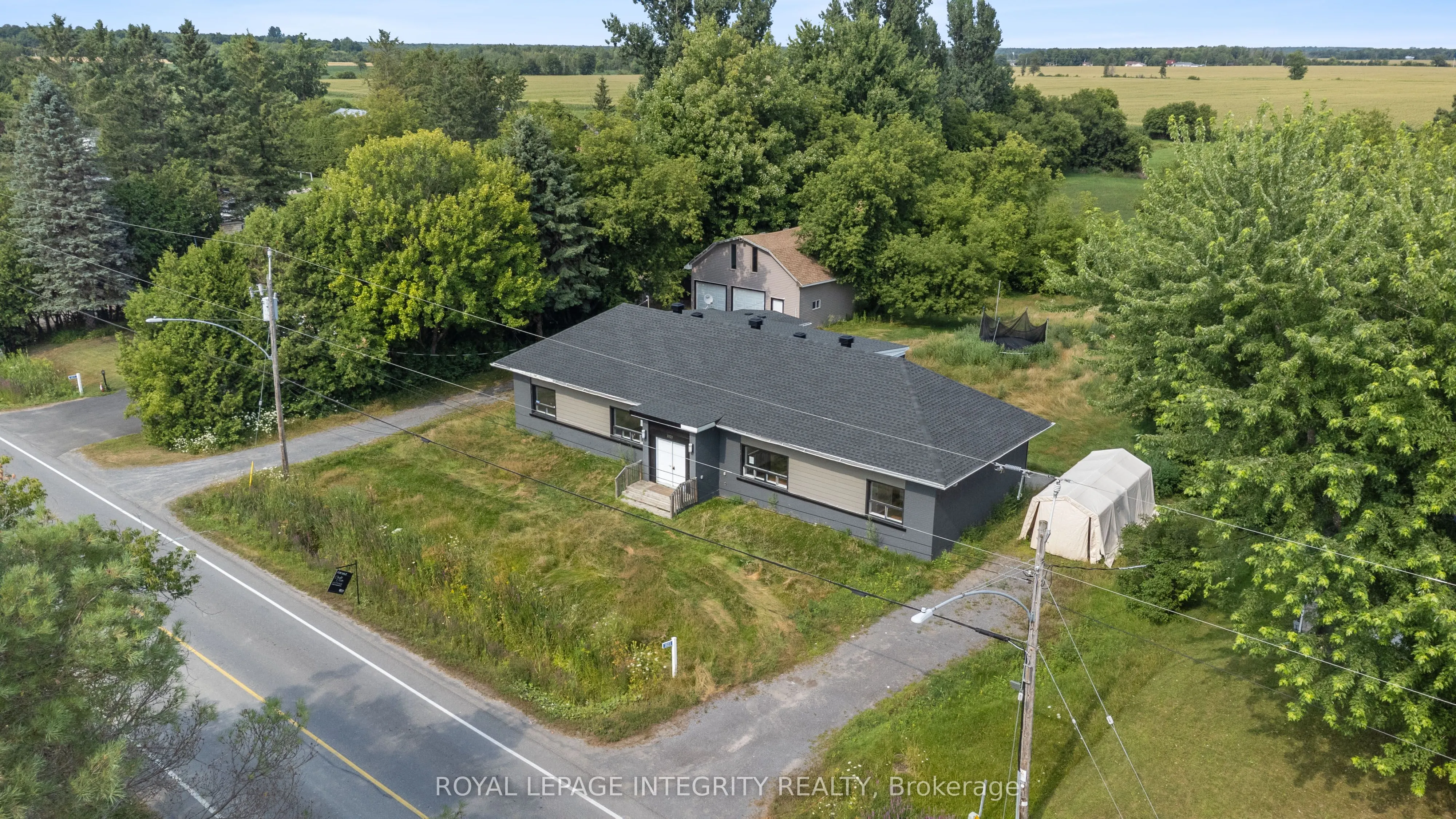 3823 Drouin Road