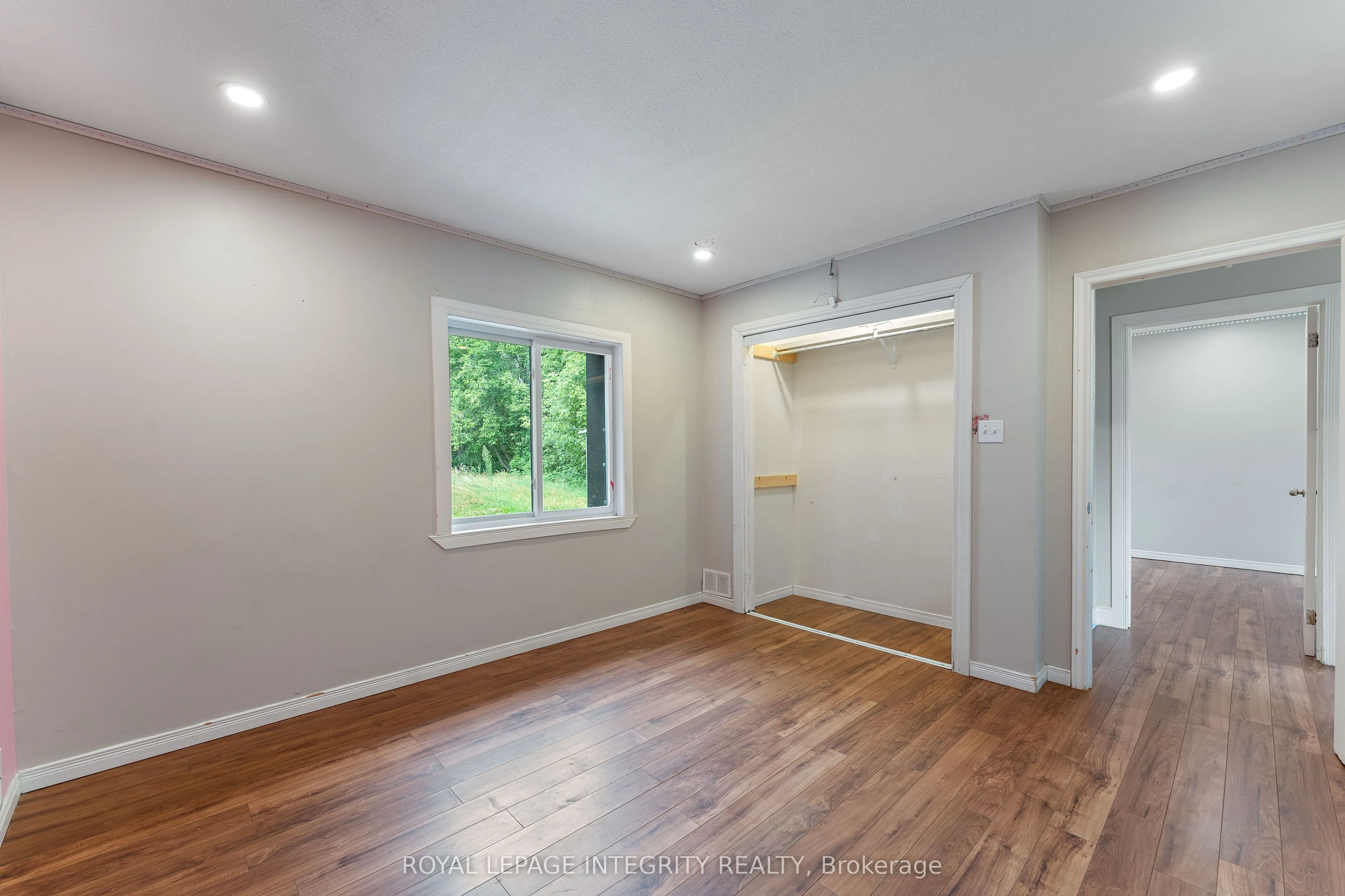 3823 Drouin Road