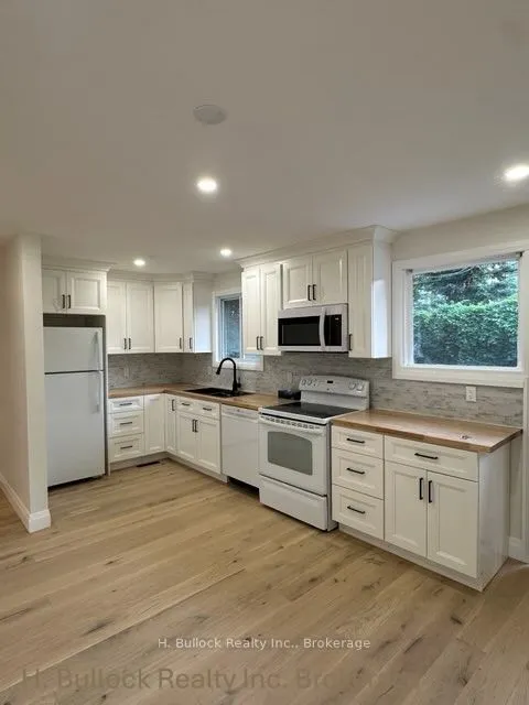 3336 Kodiak Street