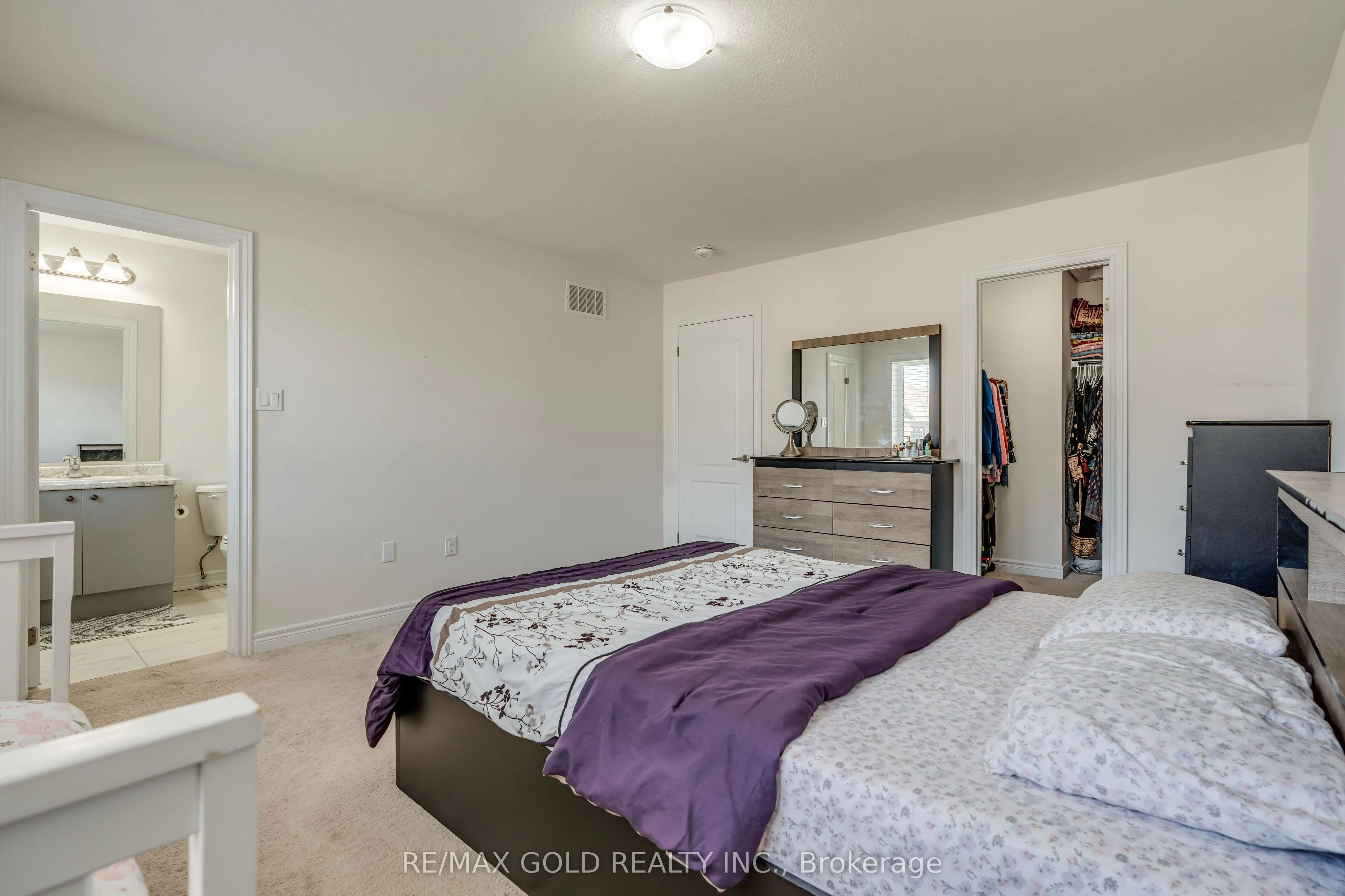 166 Deerpath Drive SE, #95