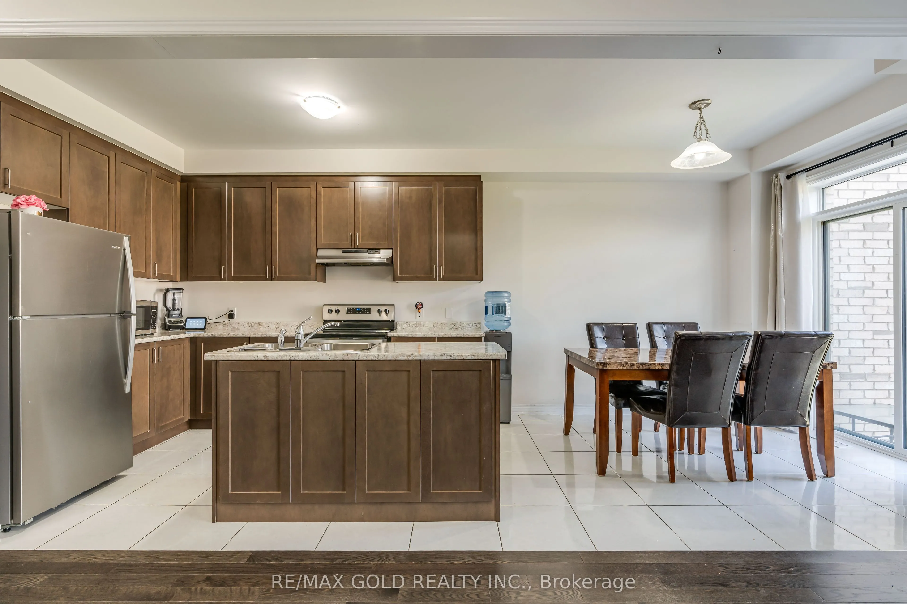 166 Deerpath Drive SE, #95