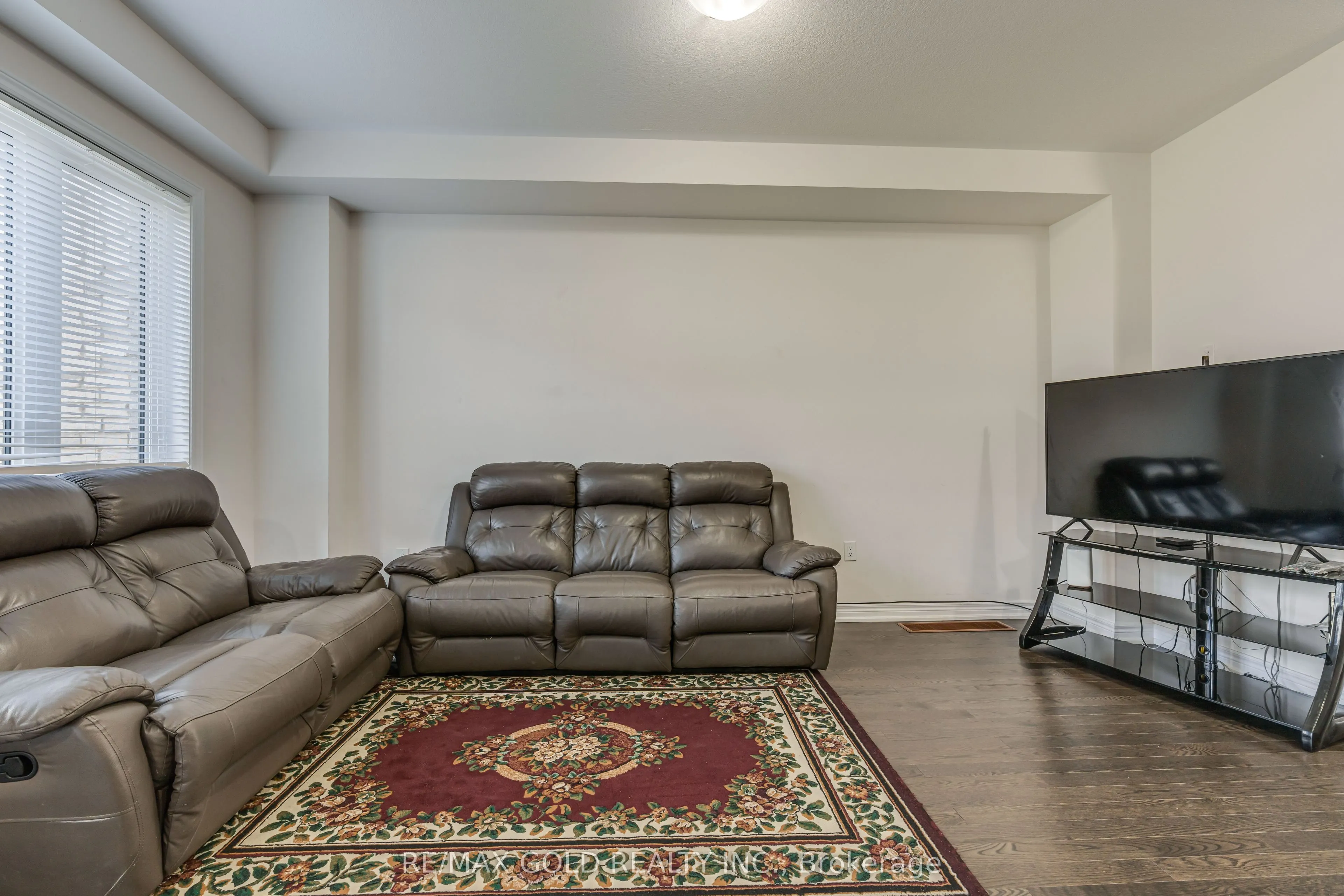166 Deerpath Drive SE, #95