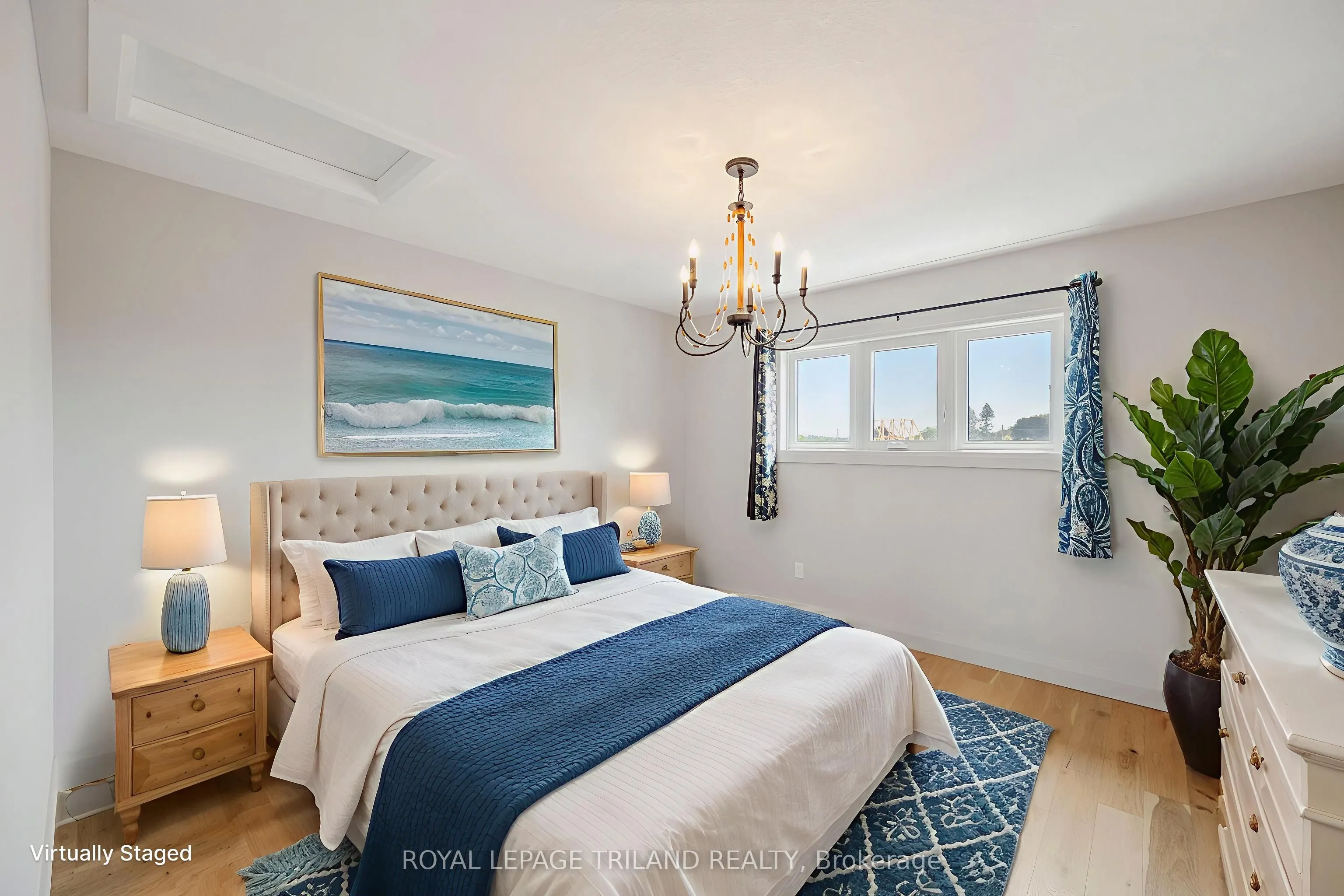 54 Compass Trail W