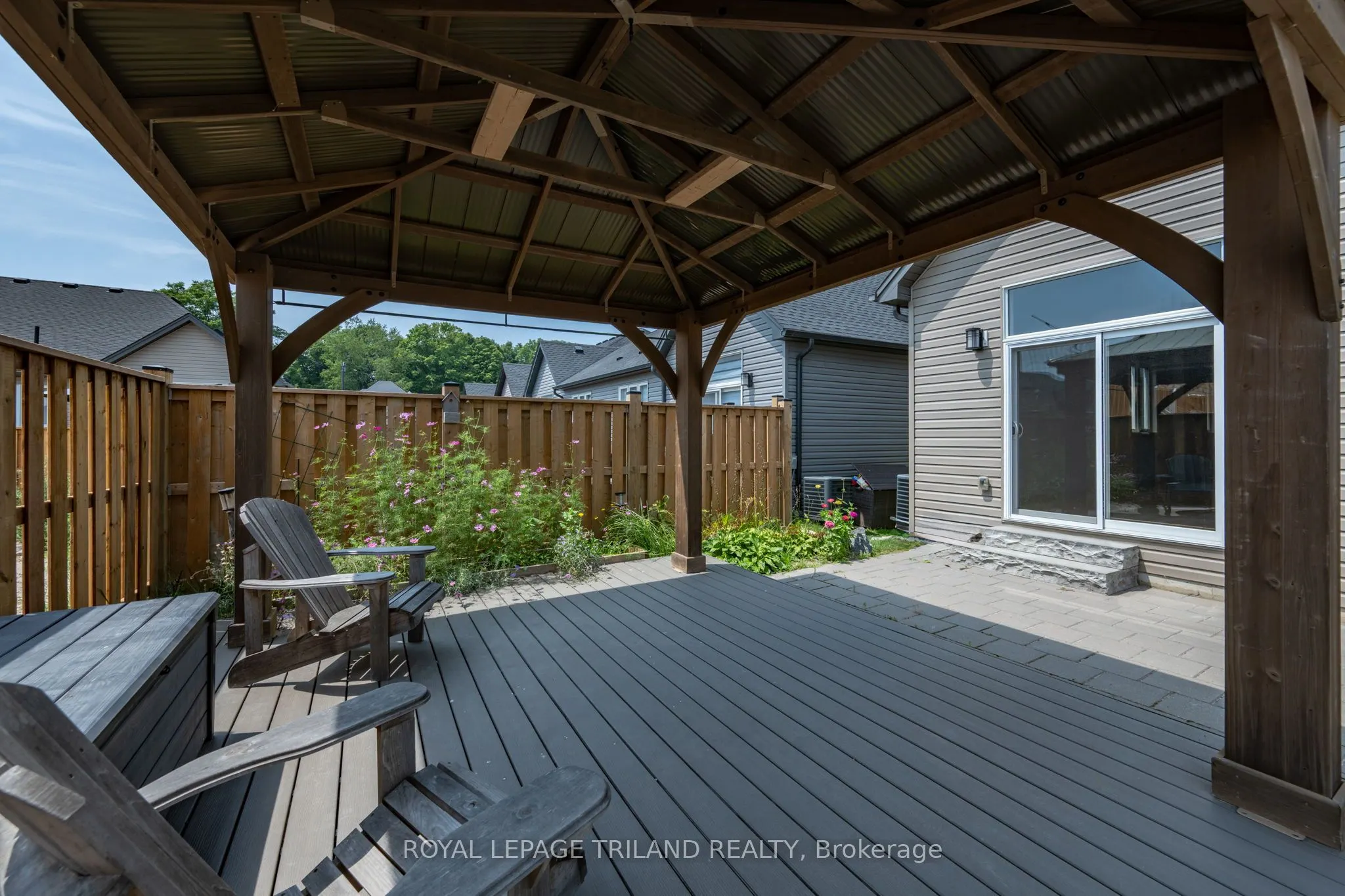 54 Compass Trail W
