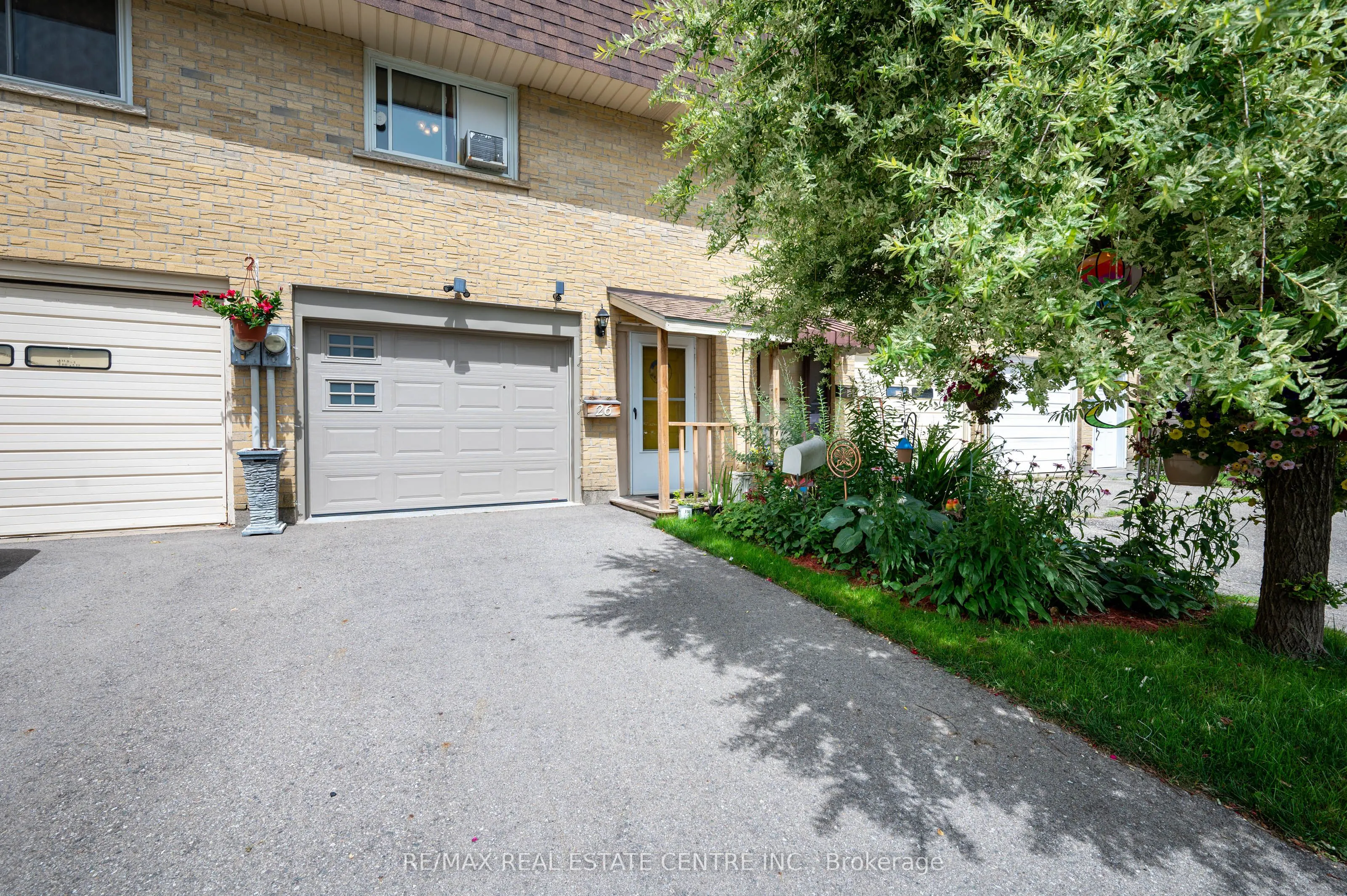 26 Marlboro Court