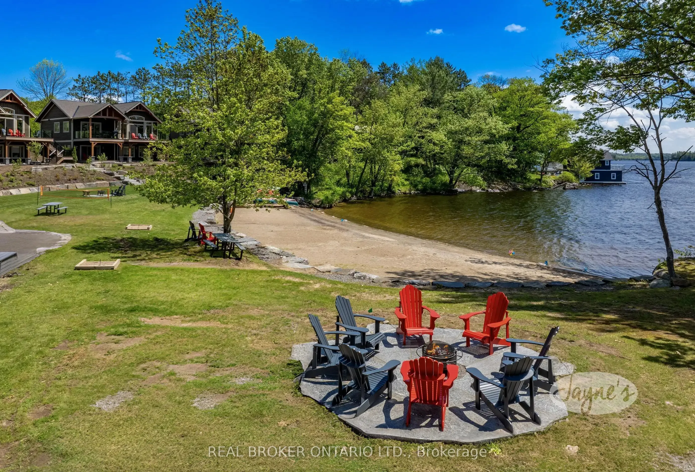 1841 Muskoka Road 118 Road W, #2B