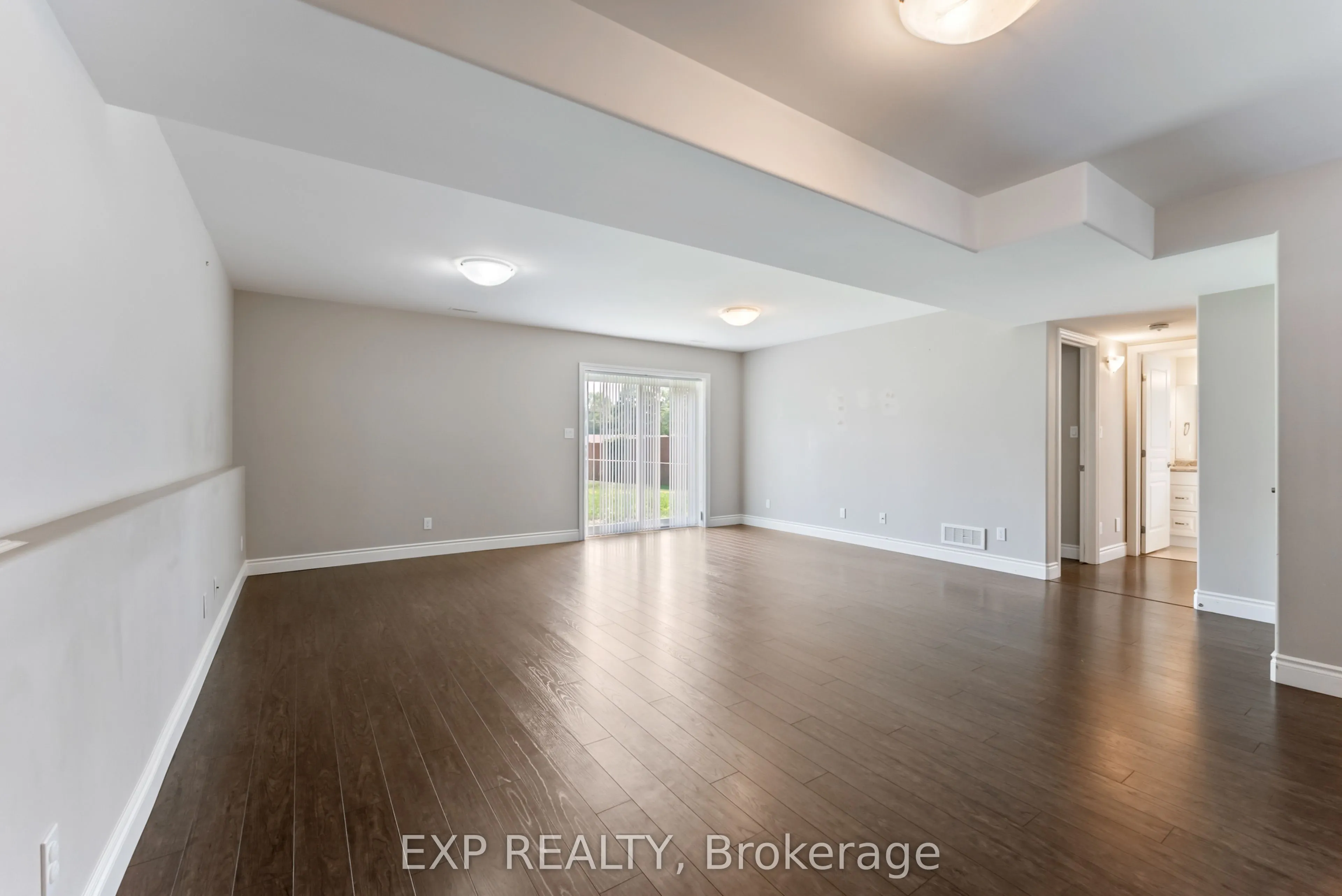 28 Stonecrest Boulevard