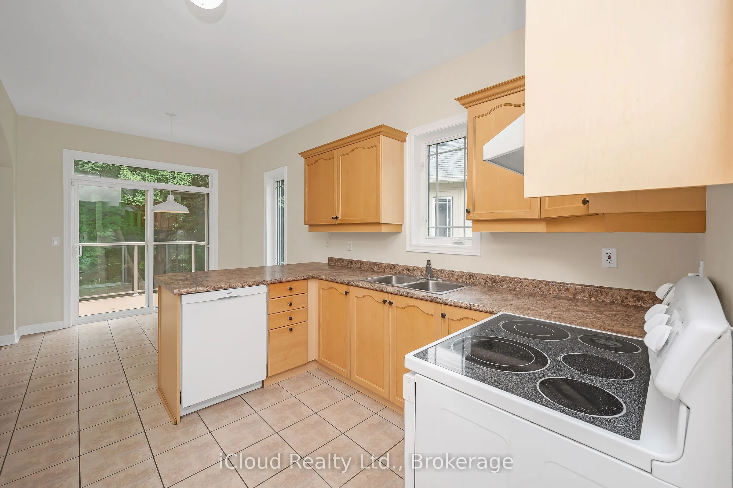 40 Wesleyan Court, #45