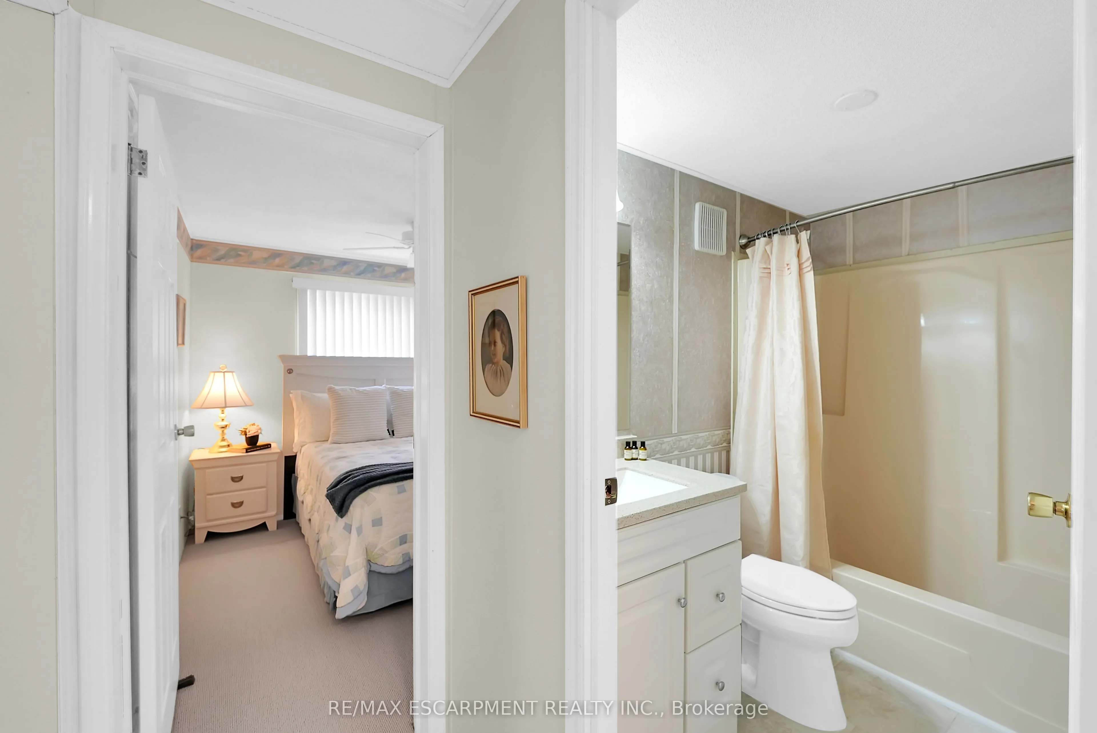 3033 Townline Road, #213