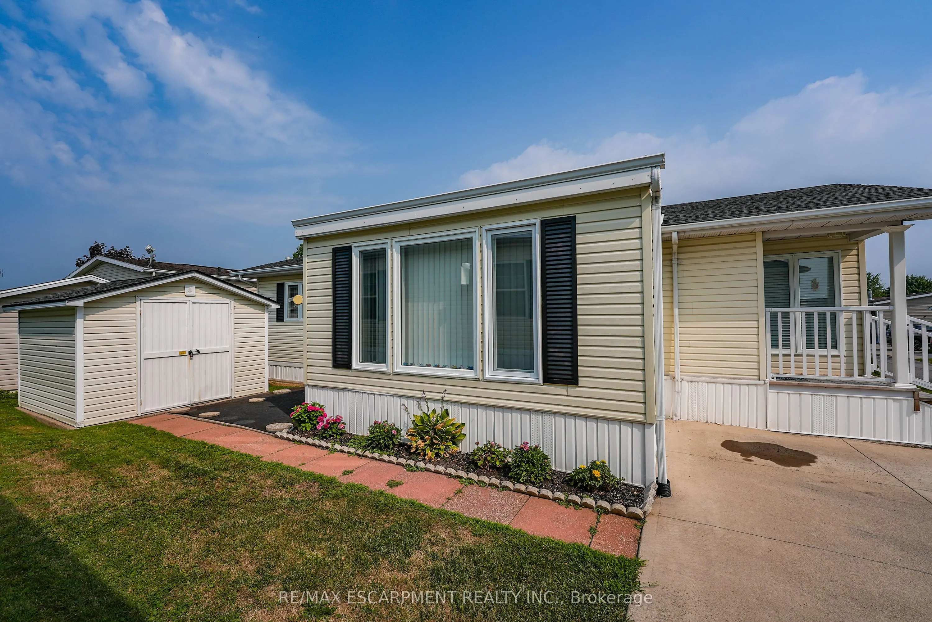 3033 Townline Road, #213