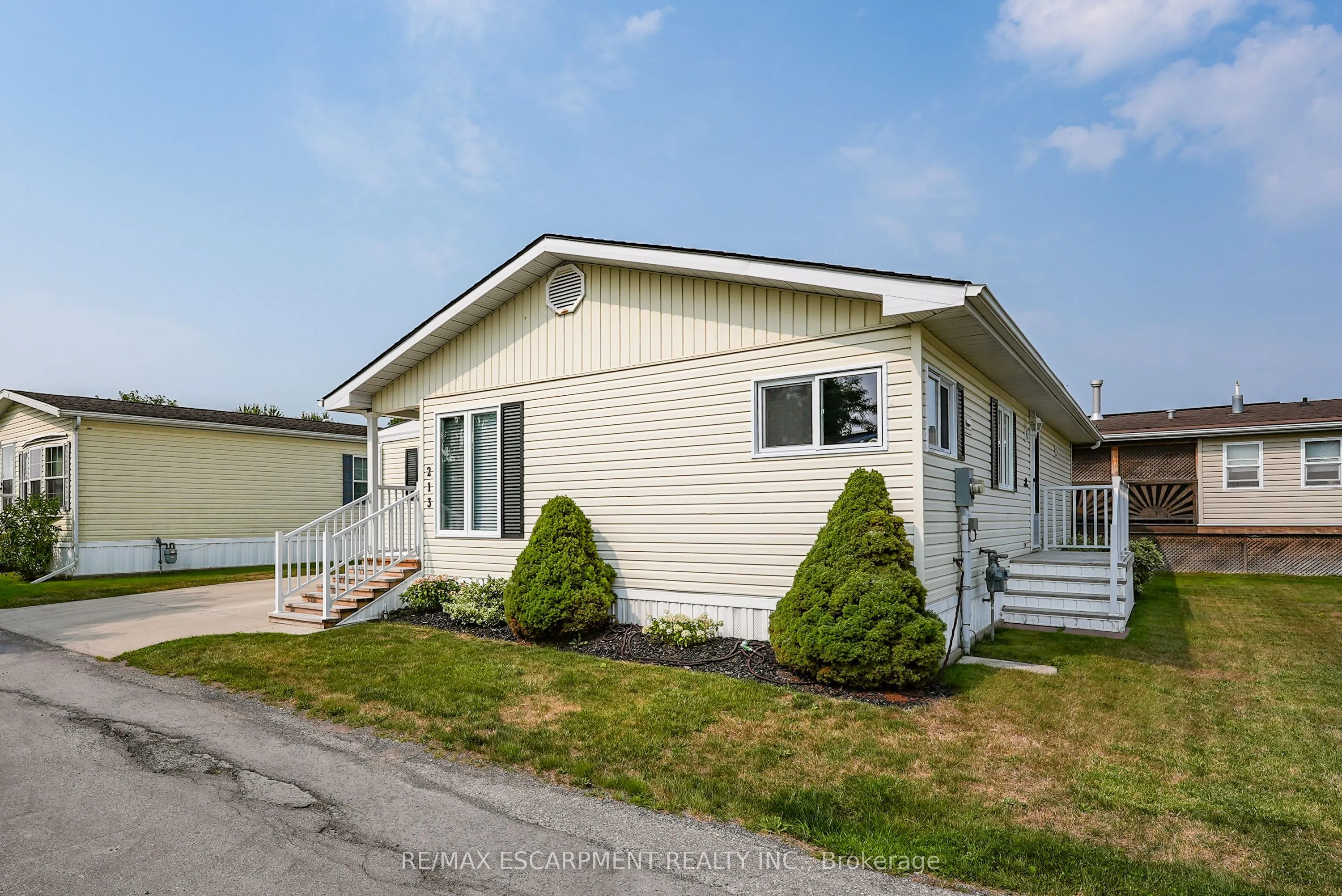 3033 Townline Road, #213