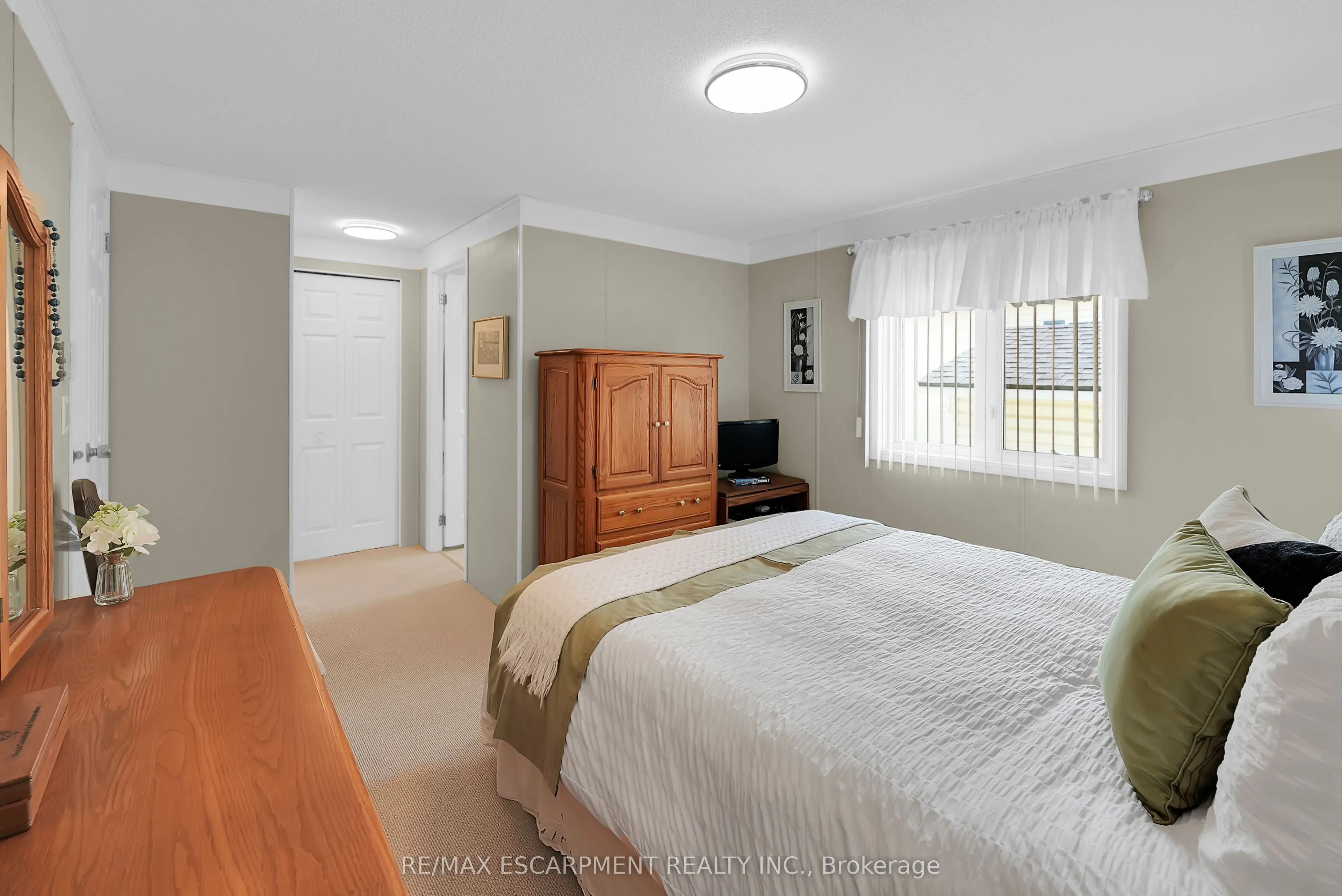 3033 Townline Road, #213