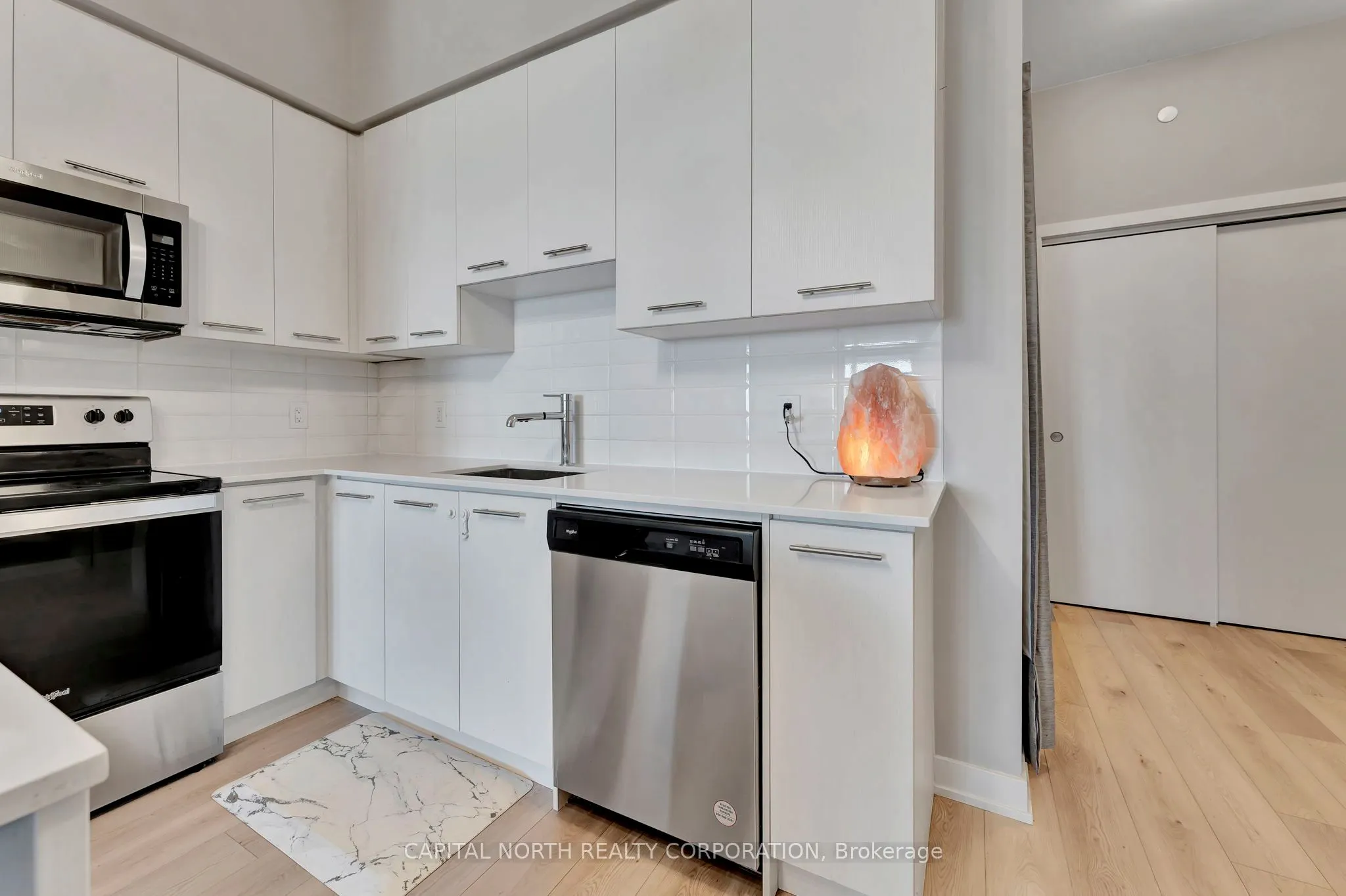 385 Winston Road, #406