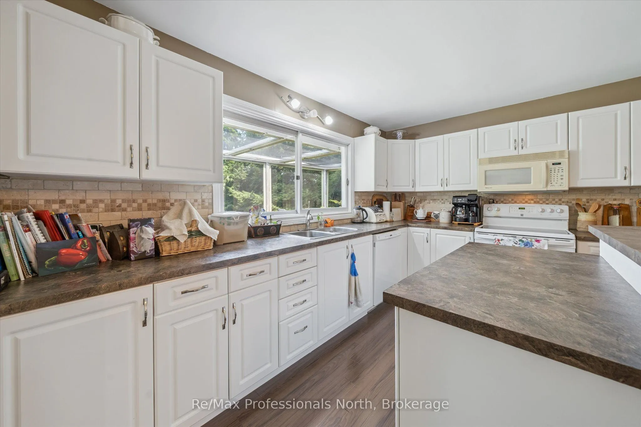 1042 River Haven Road