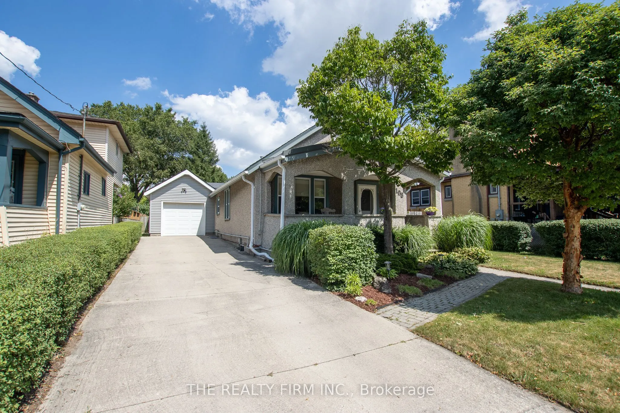 106 Brampton Road