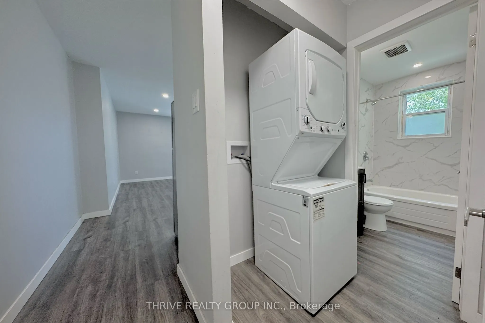 100 King Edward Avenue, #10