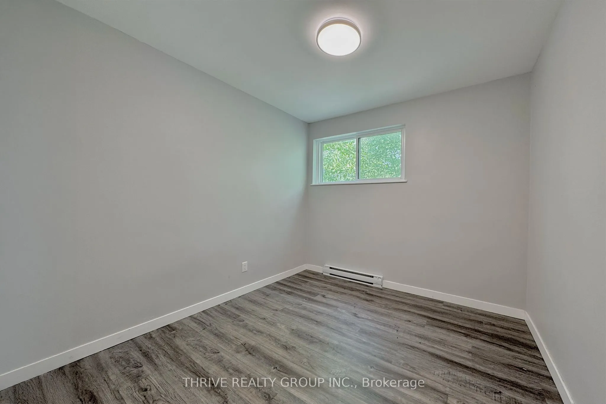100 King Edward Avenue, #10