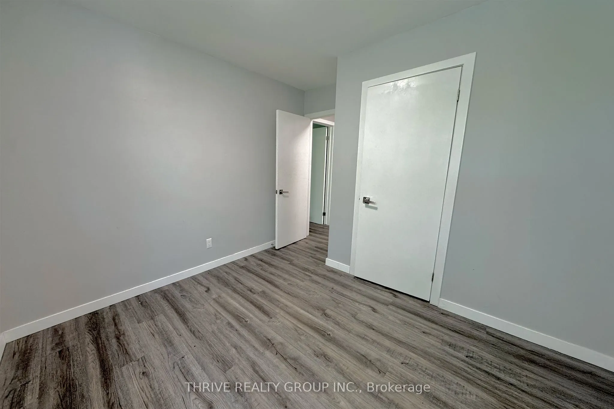 100 King Edward Avenue, #10