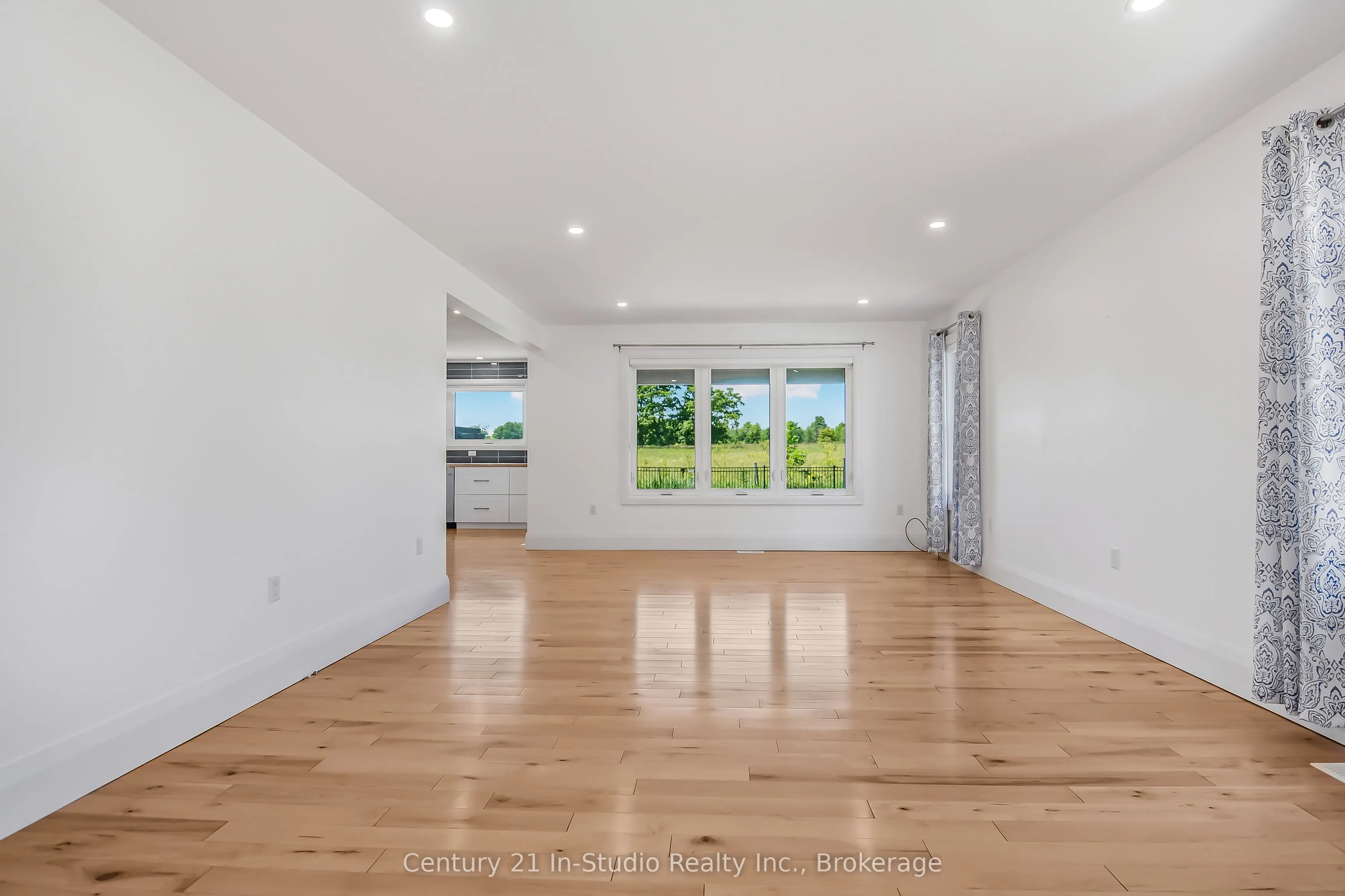 67 Everett Road