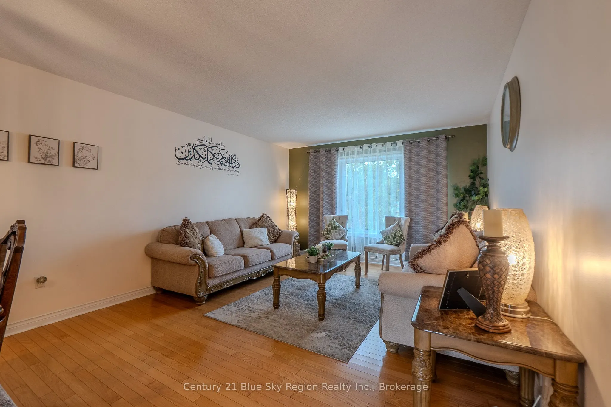 37 Shallot Crescent