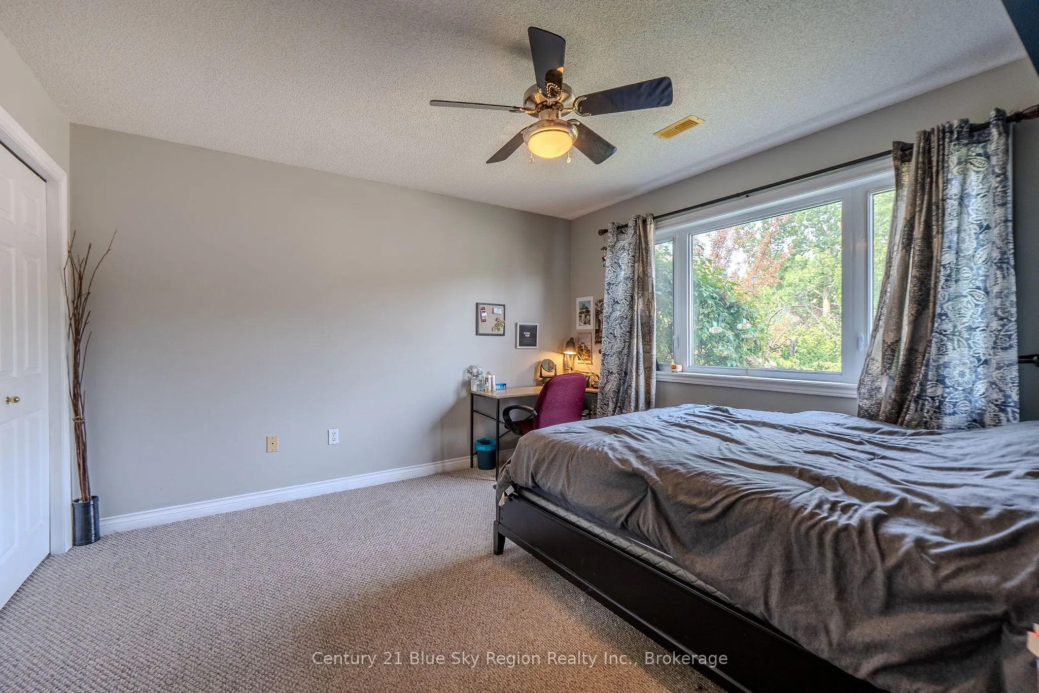 37 Shallot Crescent