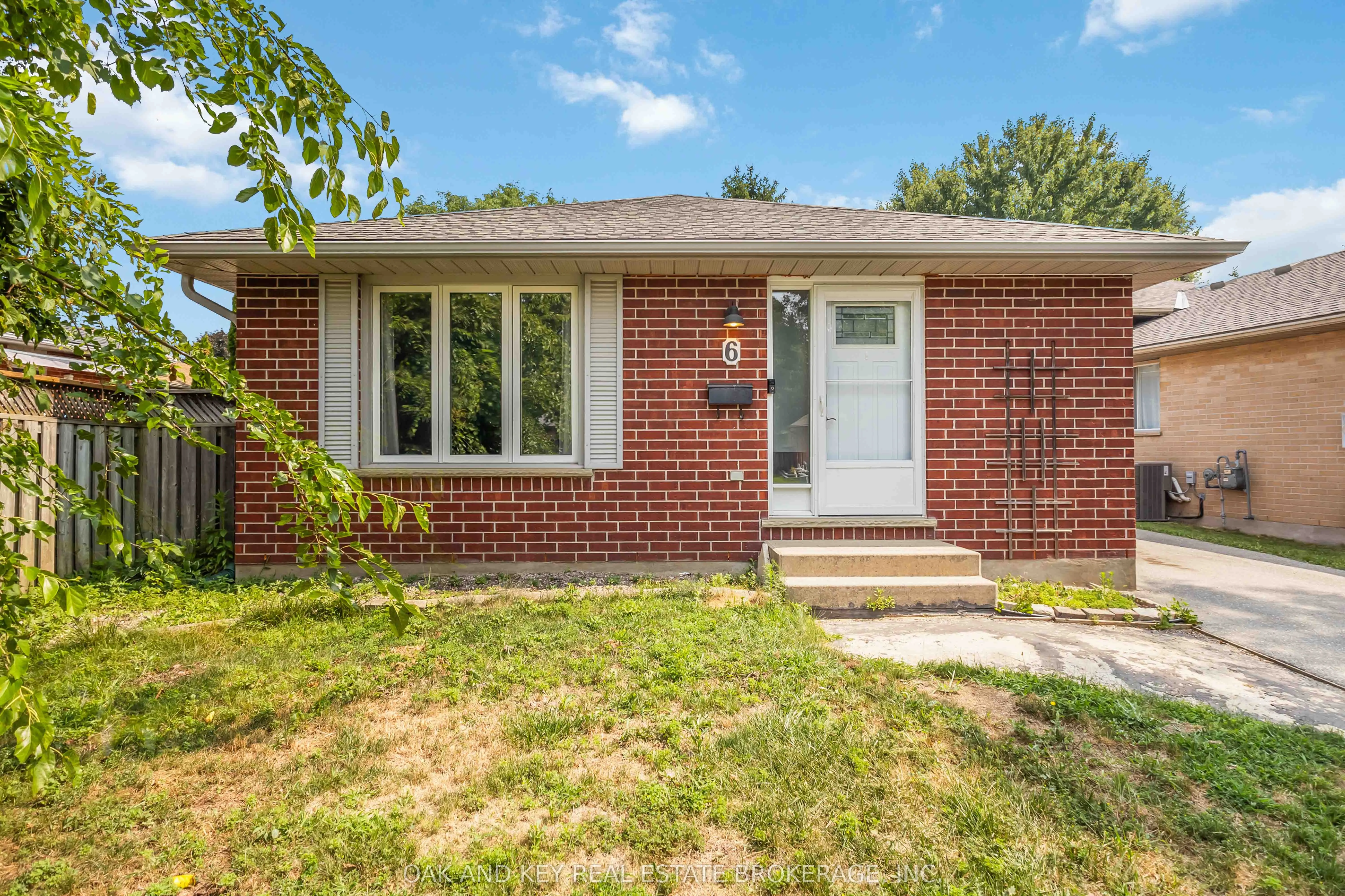 6 WEYMOUTH Drive