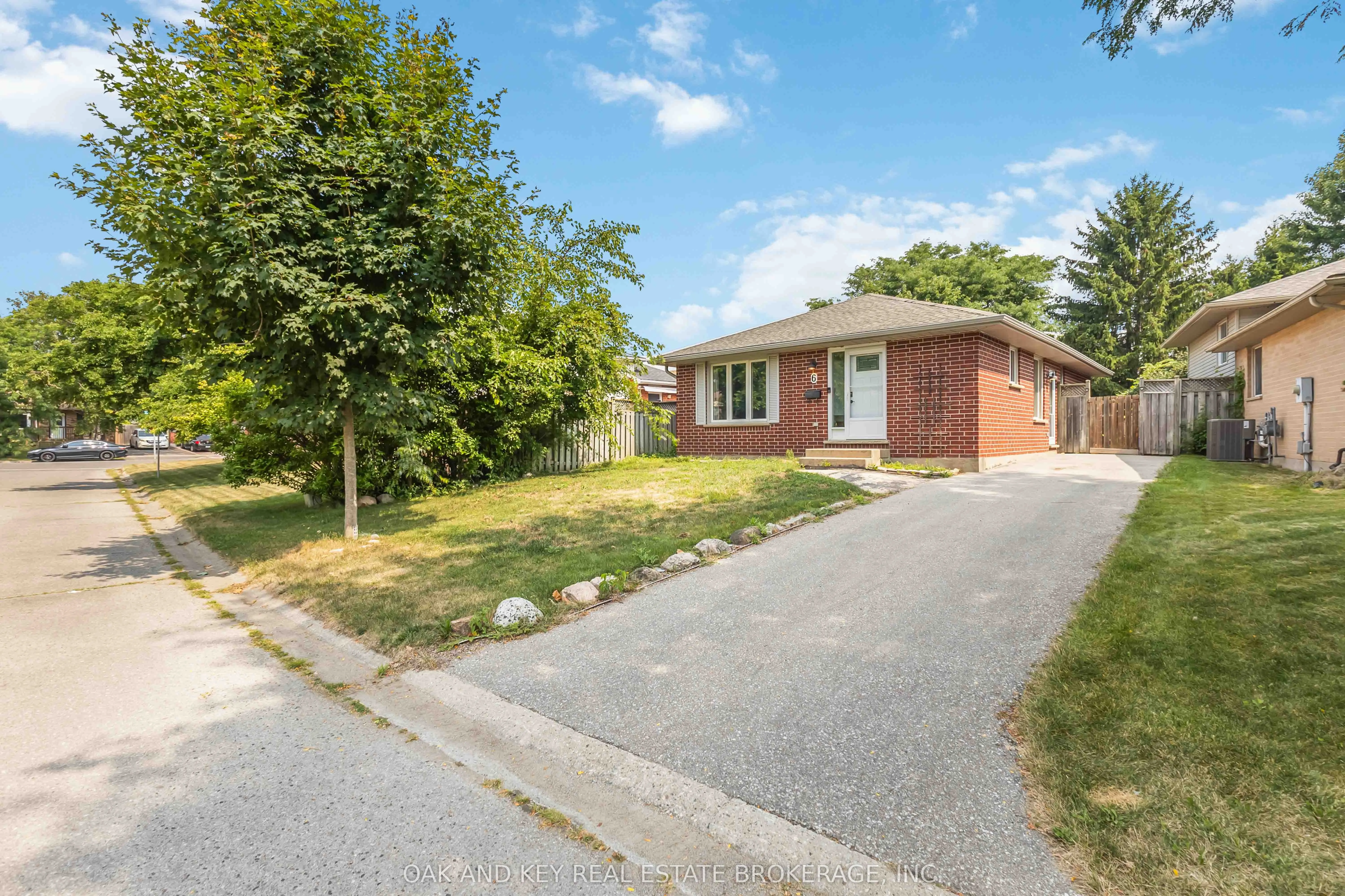 6 WEYMOUTH Drive