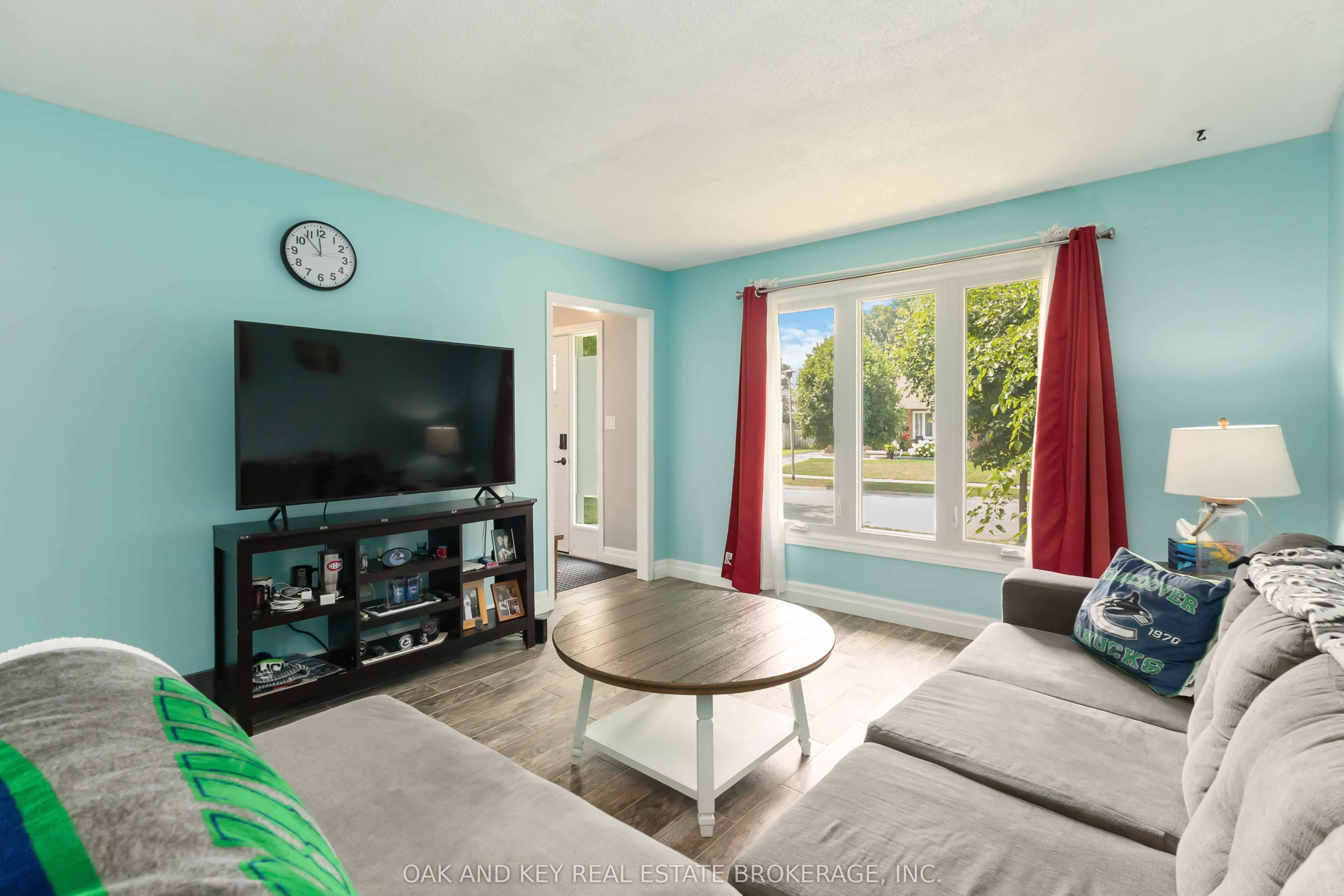 6 WEYMOUTH Drive