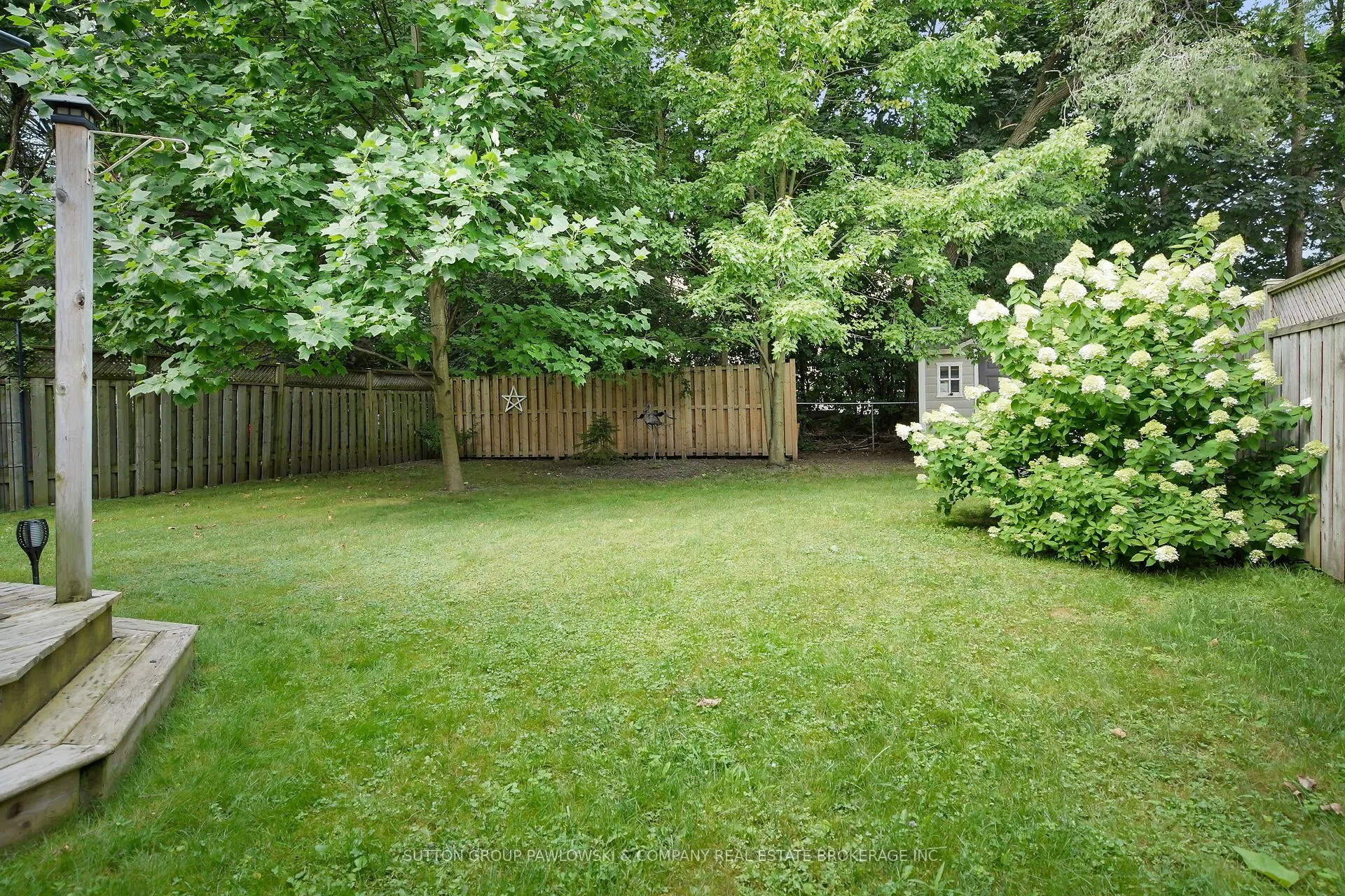 539 Viscount Road
