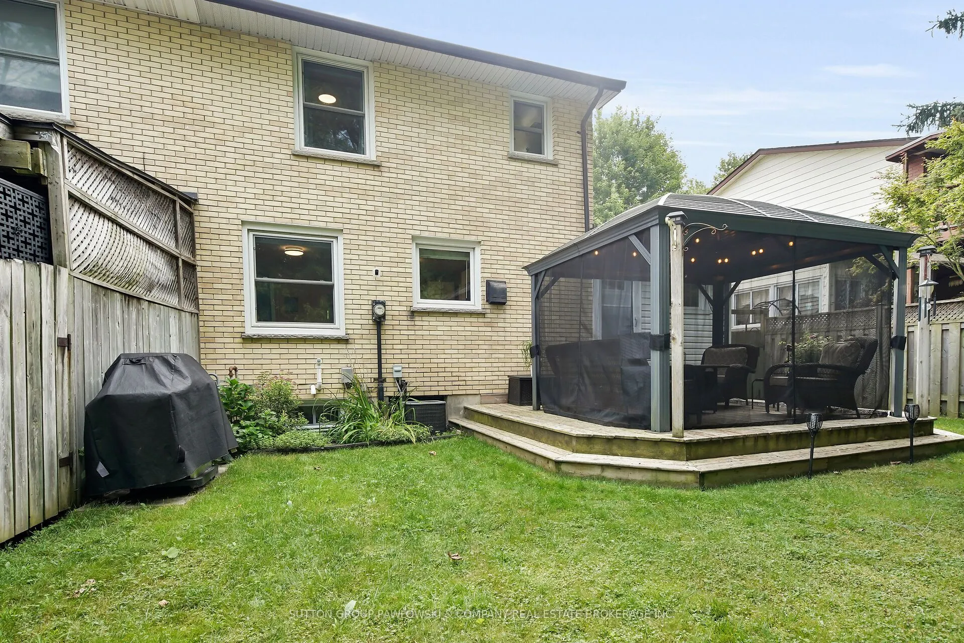 539 Viscount Road