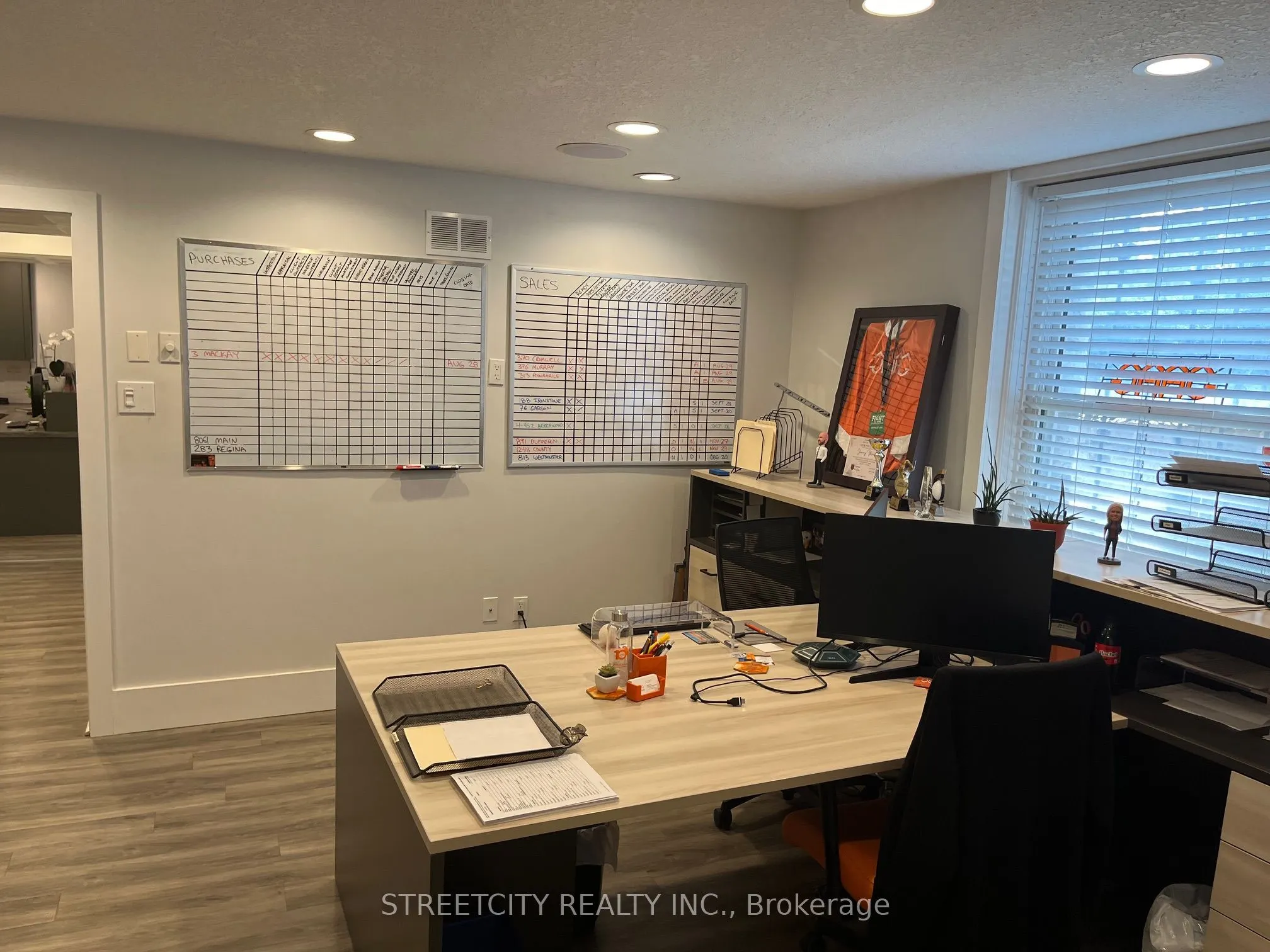 440 Wellington Street, #16