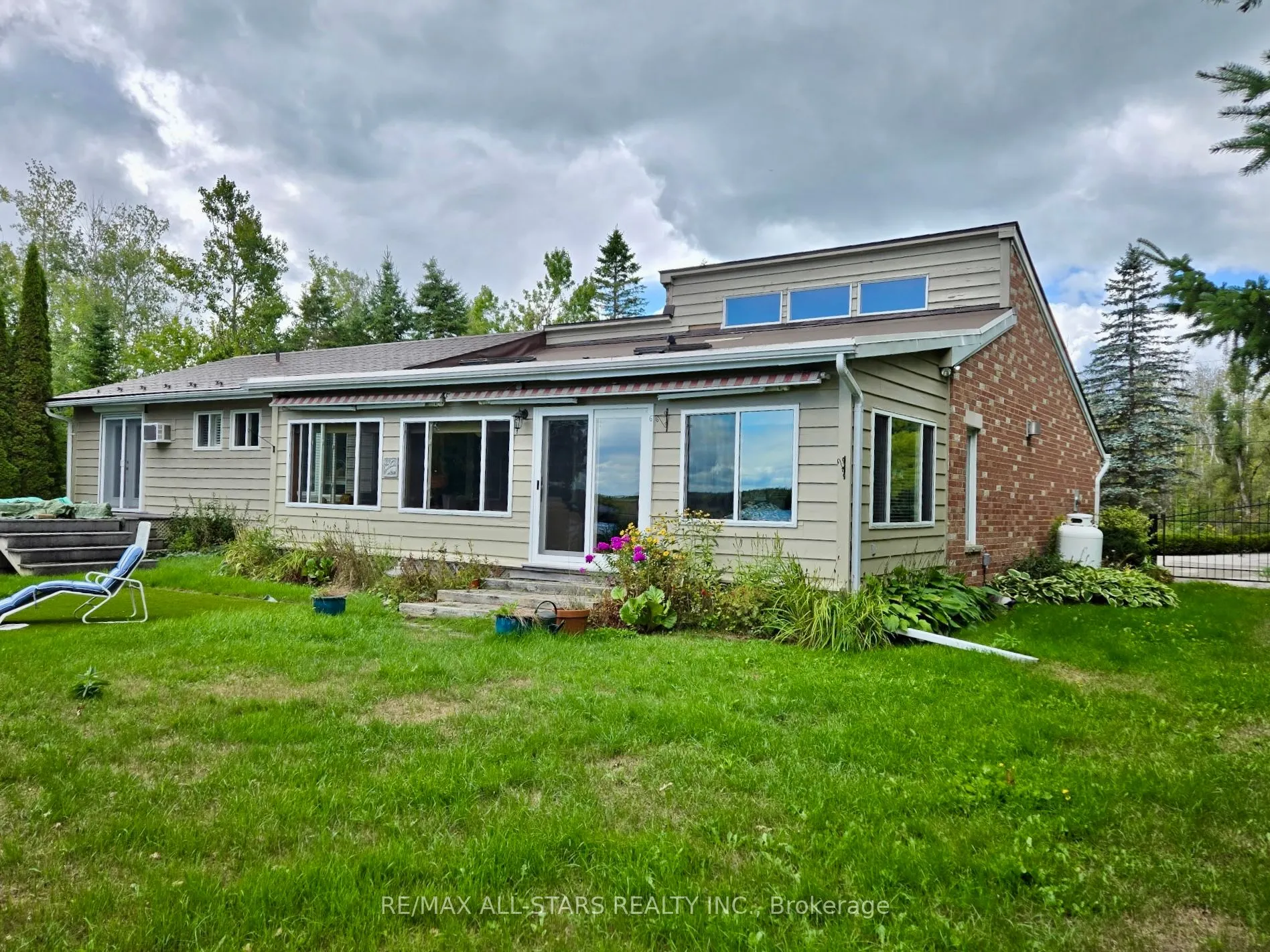 321 Rabys Shore Drive