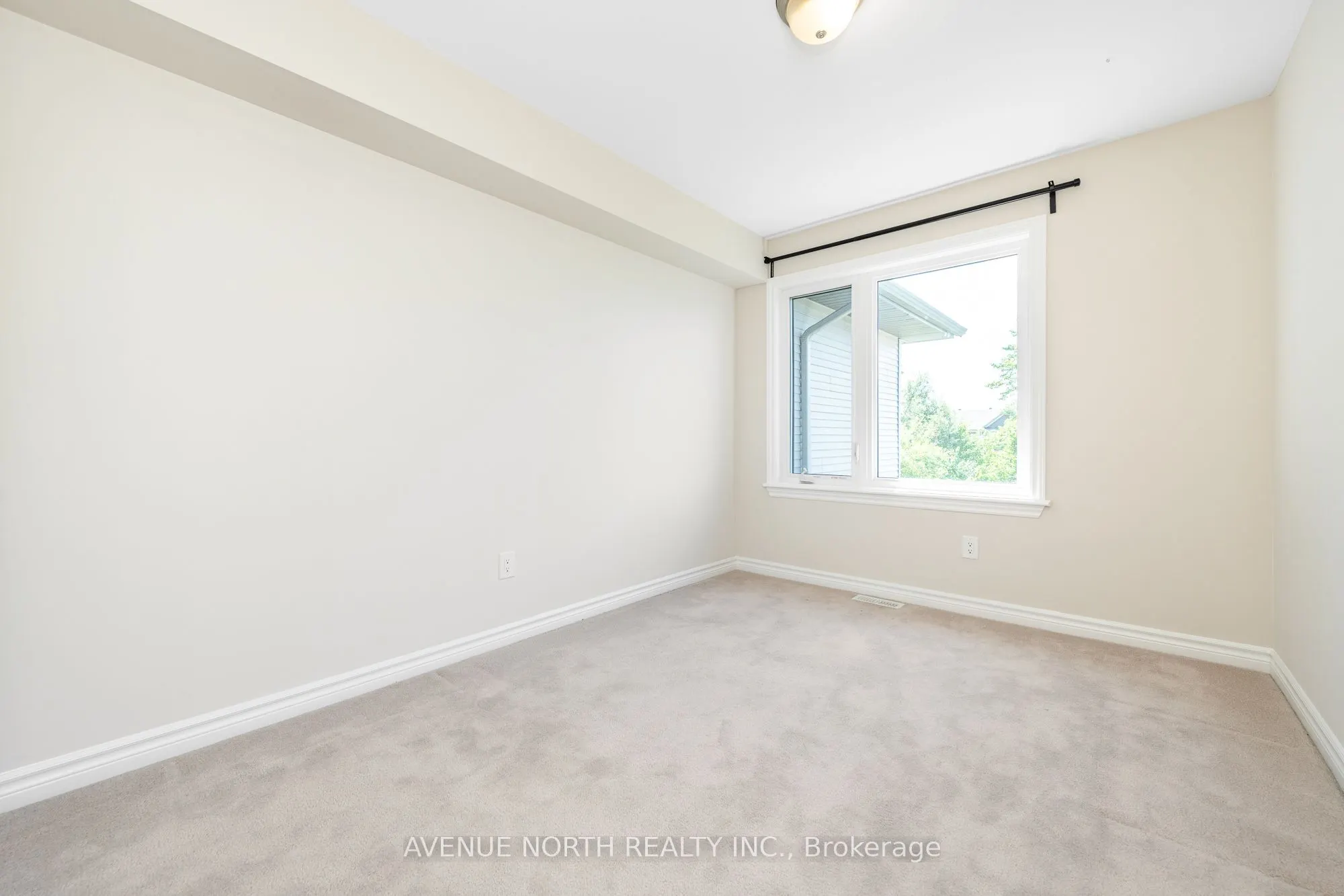 172 Larimar Circle