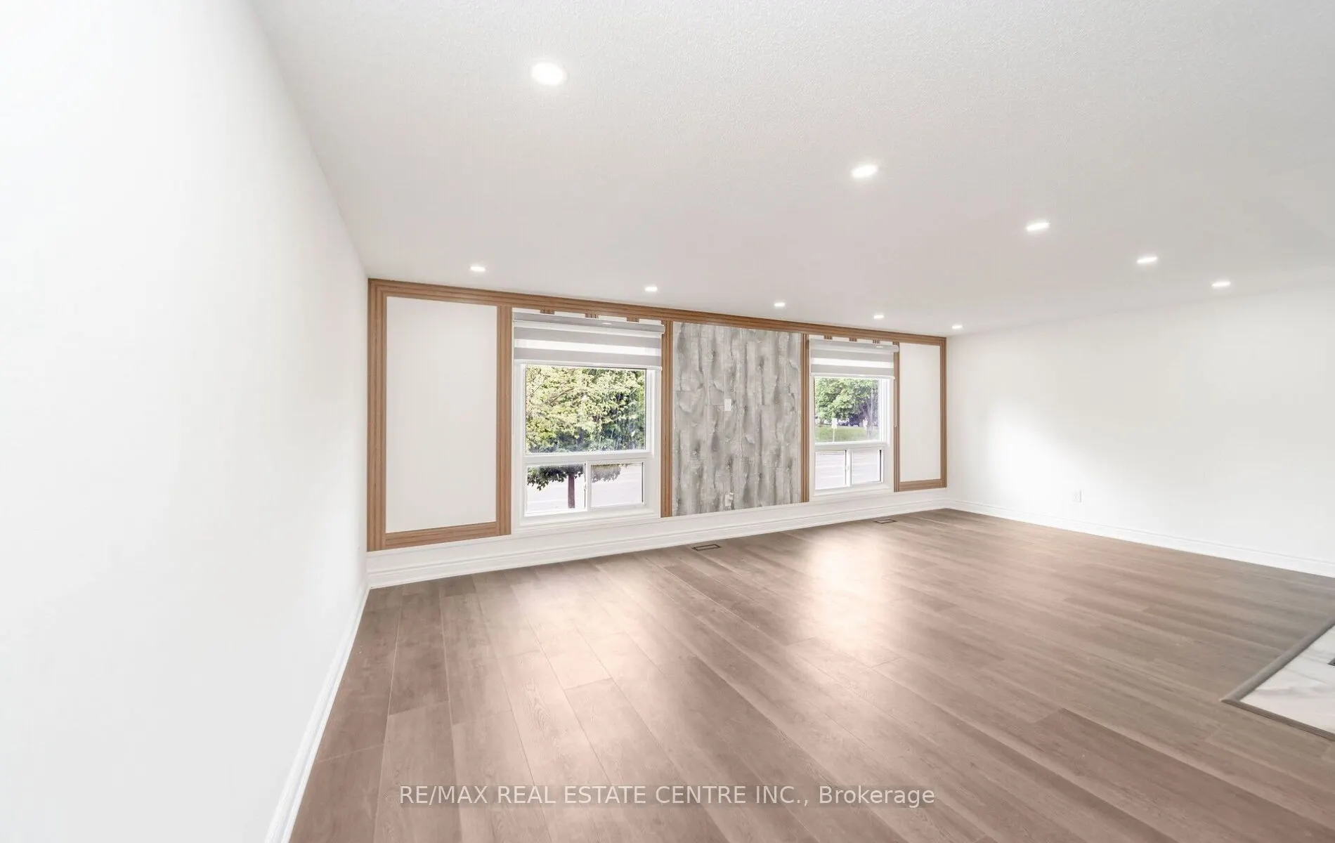 211 Dunsdon Street