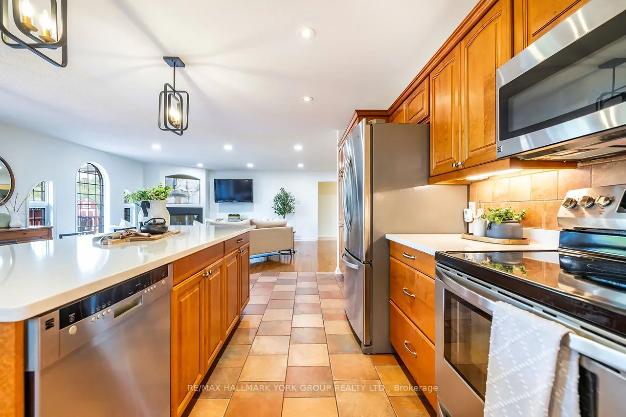 2523 Asphodel 12th Line